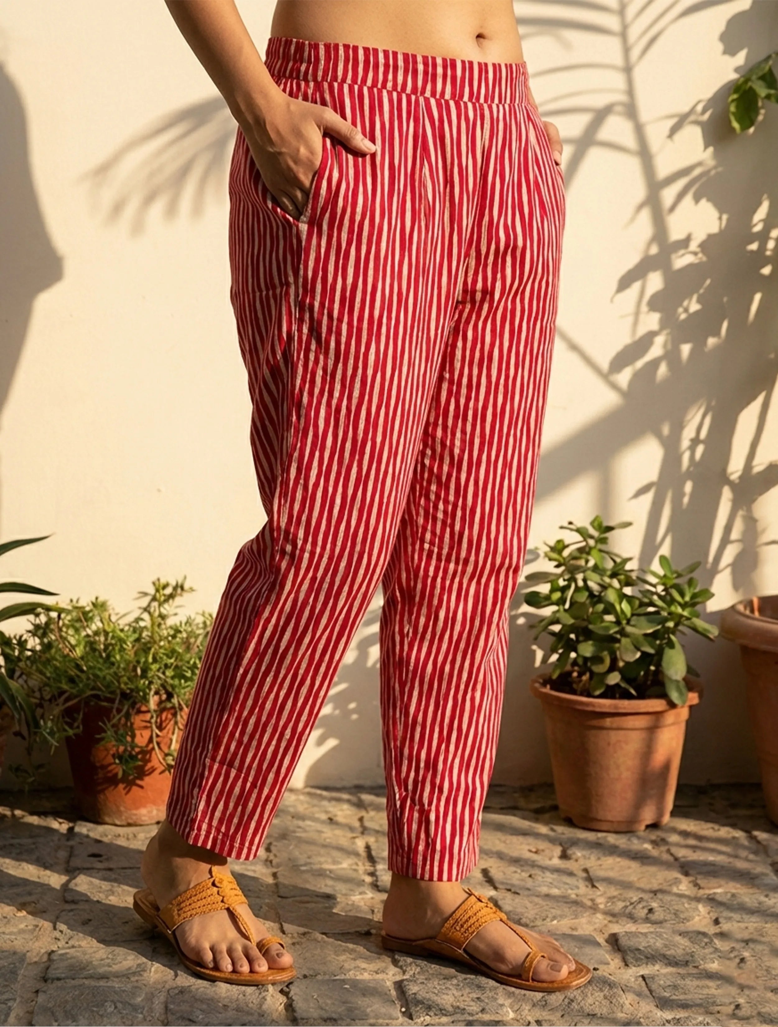 trueBrowns Pink Abstract Print Embroidered Kurta Pant Dupatta Set