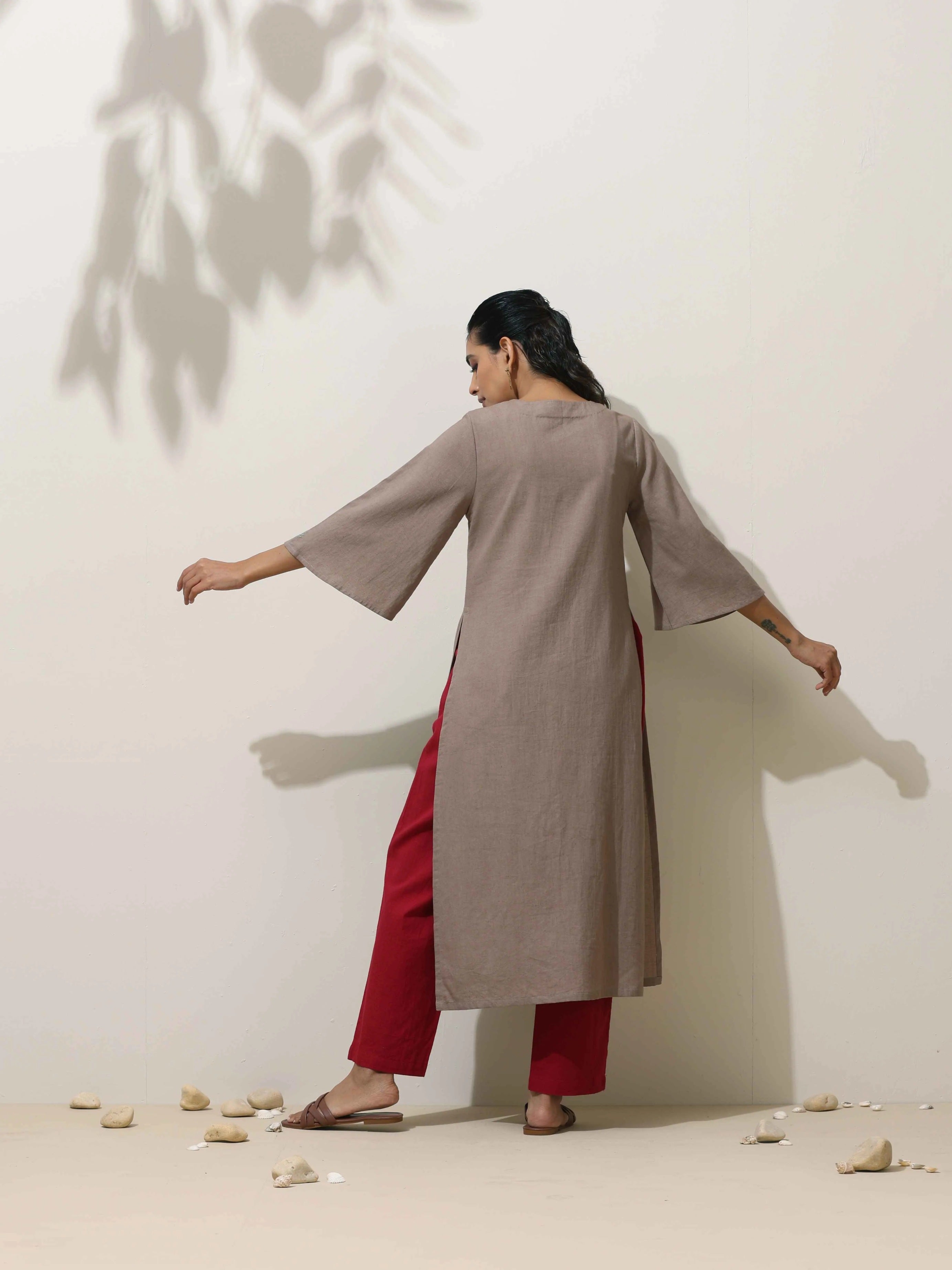 trueBrowns Grey Cotton Linen Kurta Pant Set