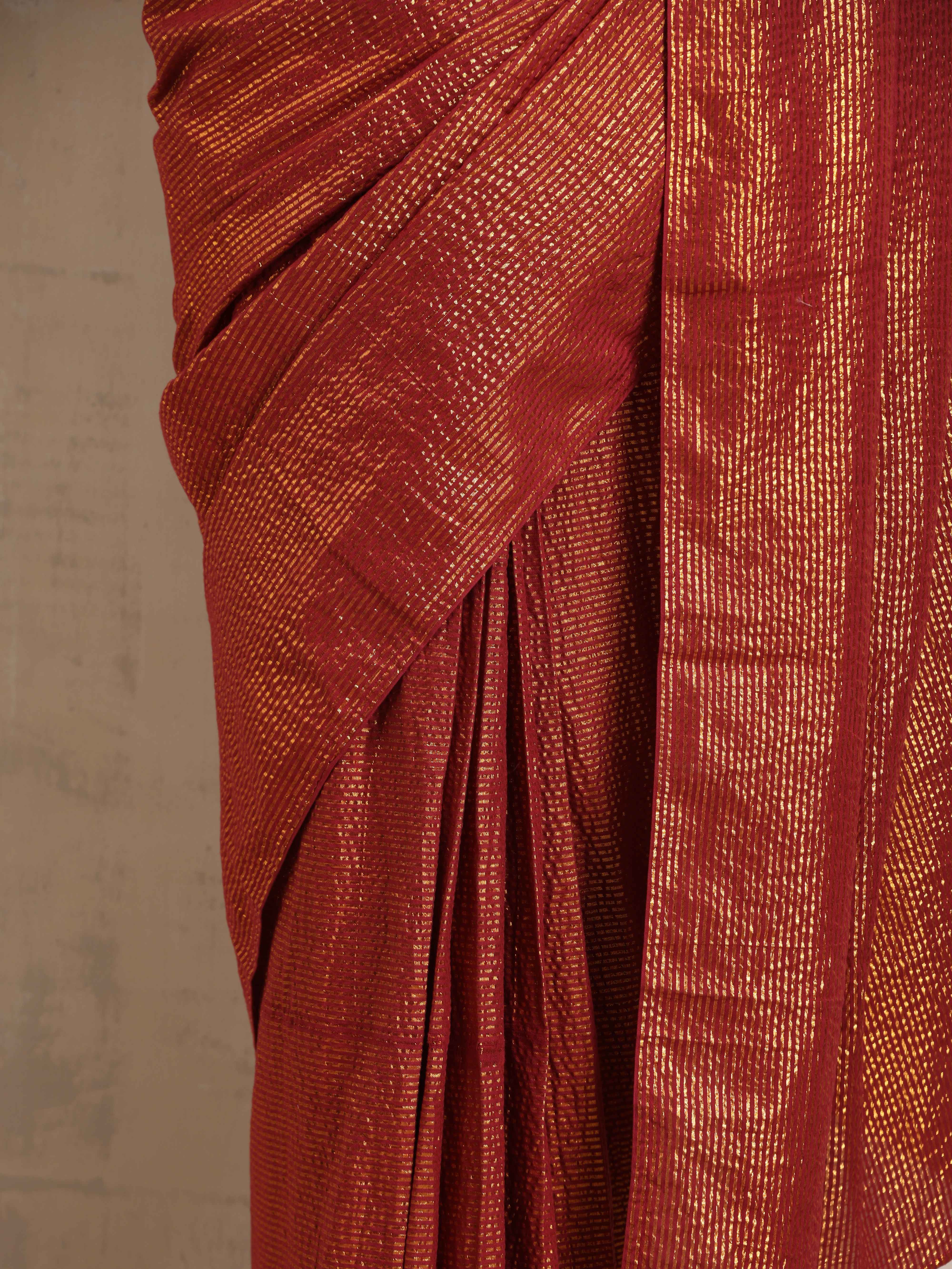 trueBrowns Maroon Gold Lurex Ready To Wear Saree