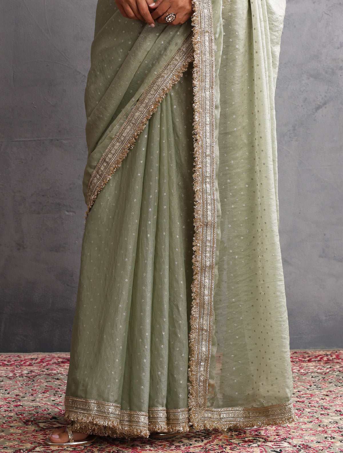 trueBrowns Green Tissue Foil Printed Saree With Unstitched Blouse