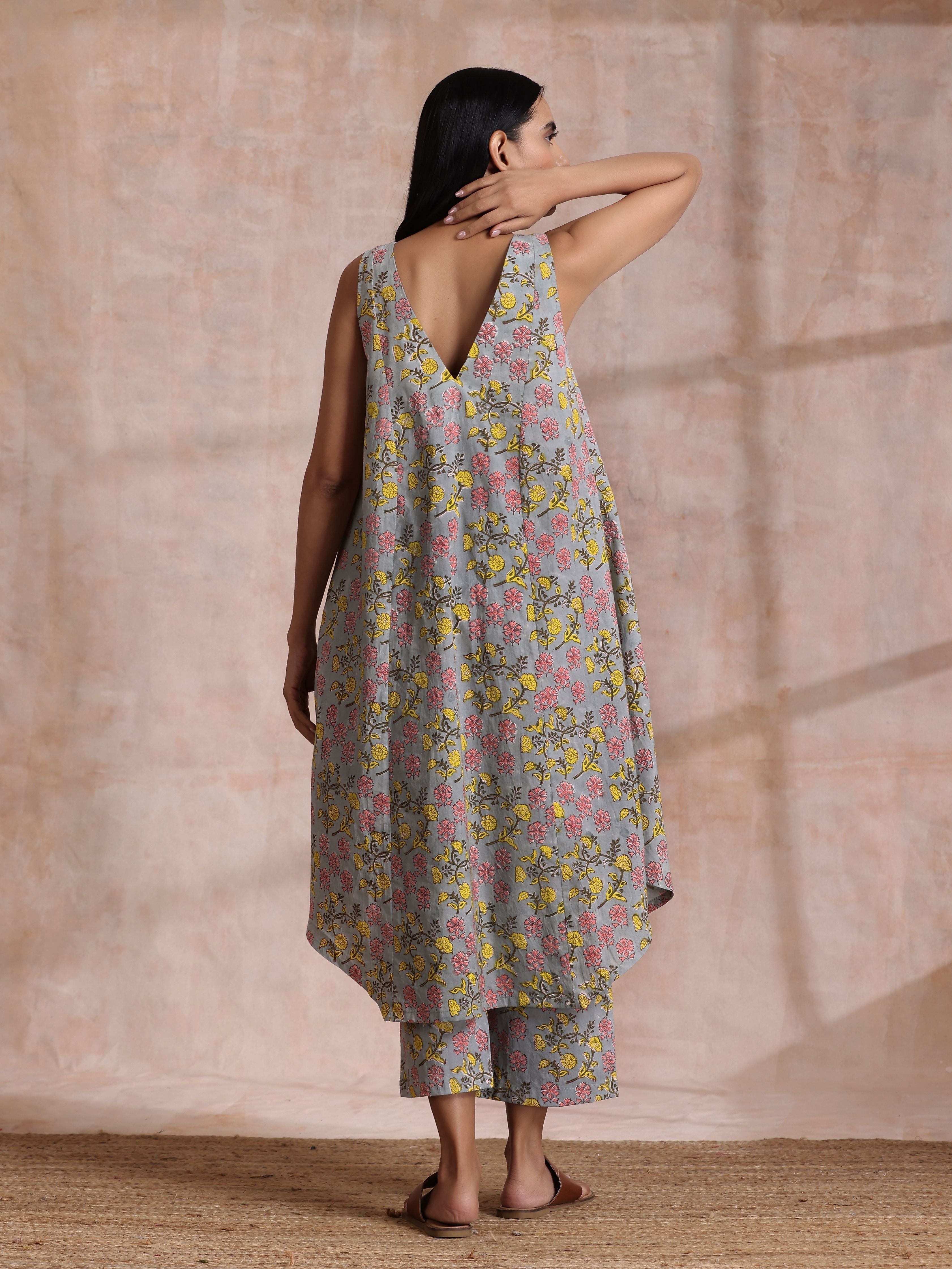 Grey Overall Floral Block Print Cotton Sleeveless Flared Kurta Pant Set