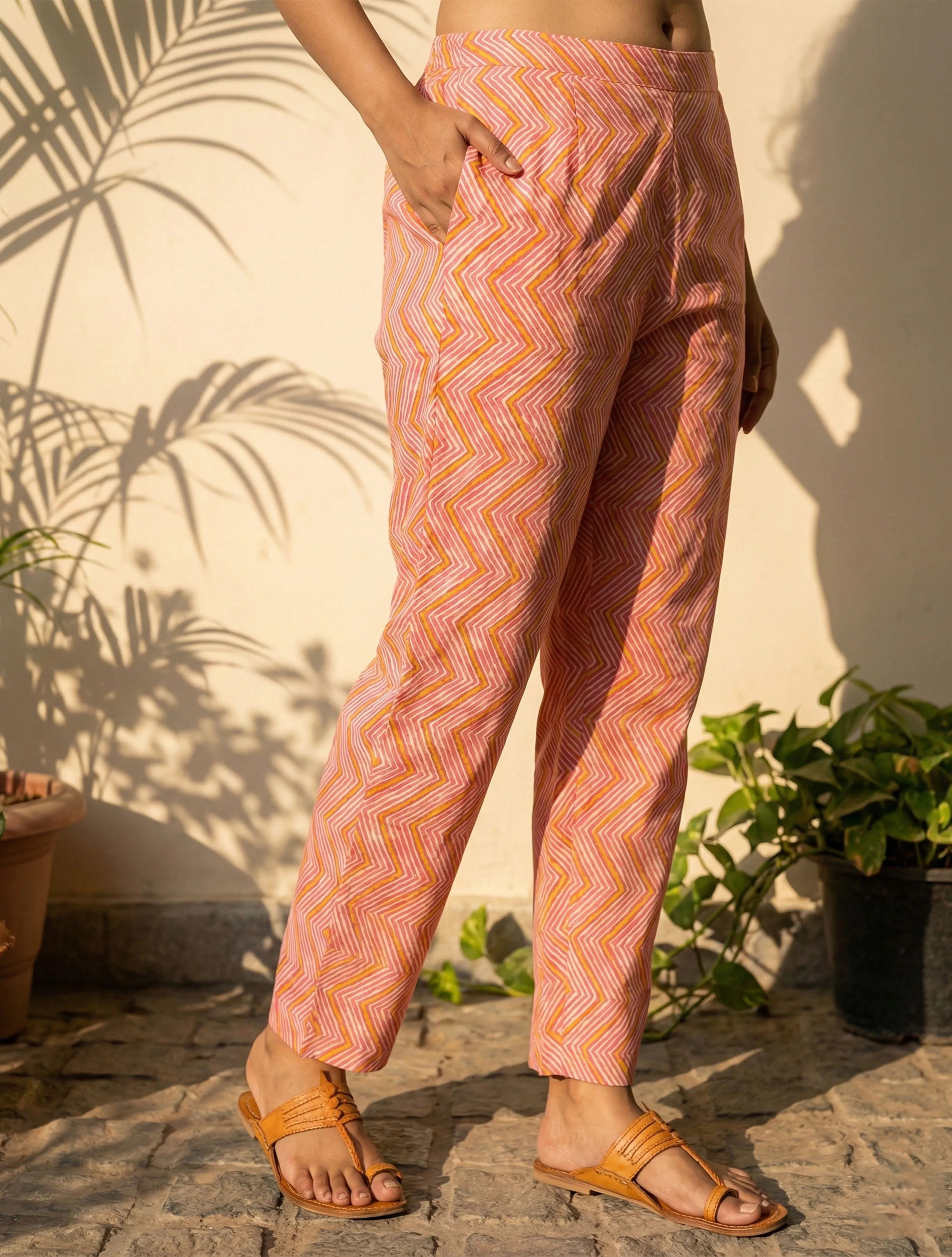 trueBrowns Pink Floral Print Kurta Pant Dupatta Set