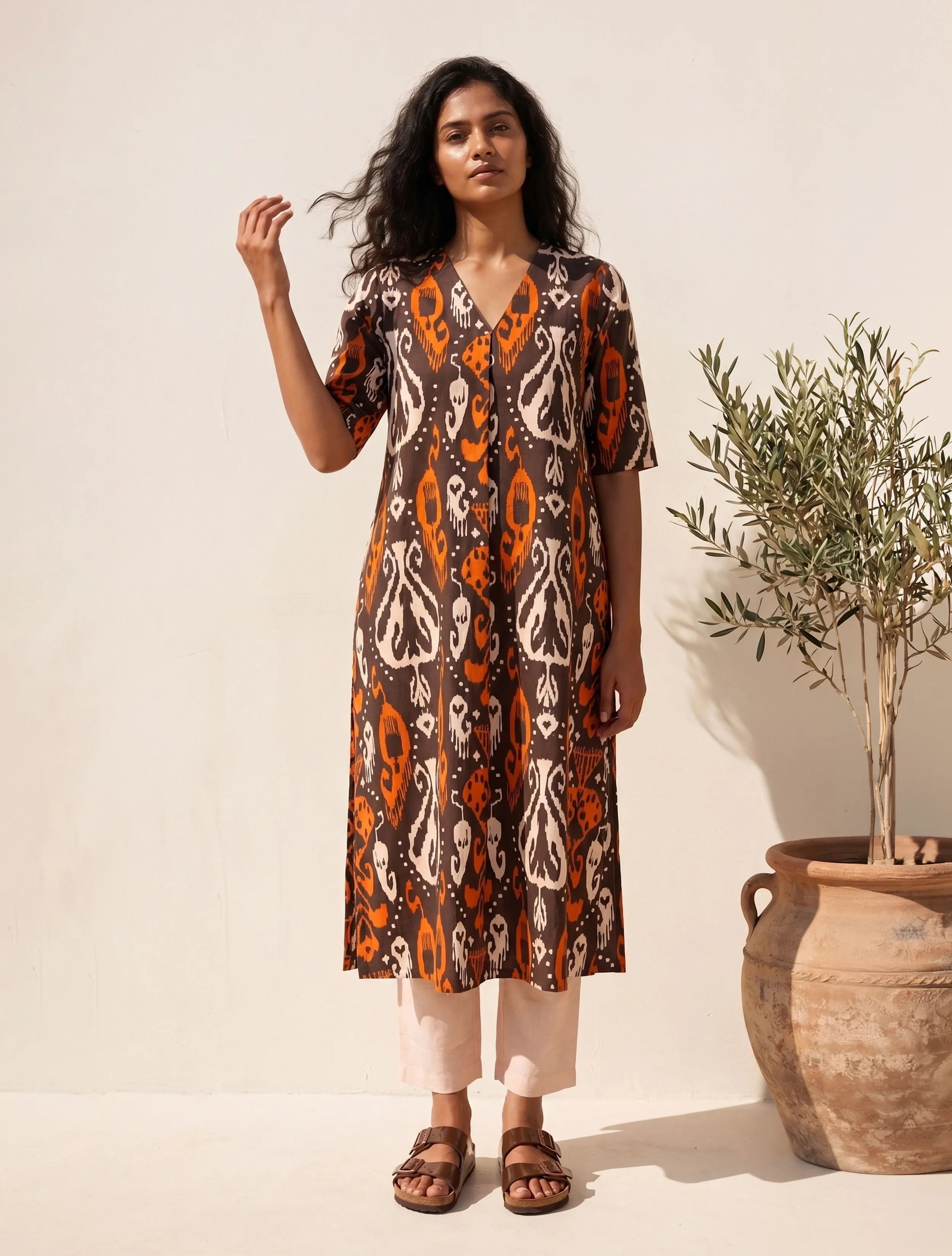 trueBrowns Cola Orange Ikat Print Cotton High-Slit Kurta Set