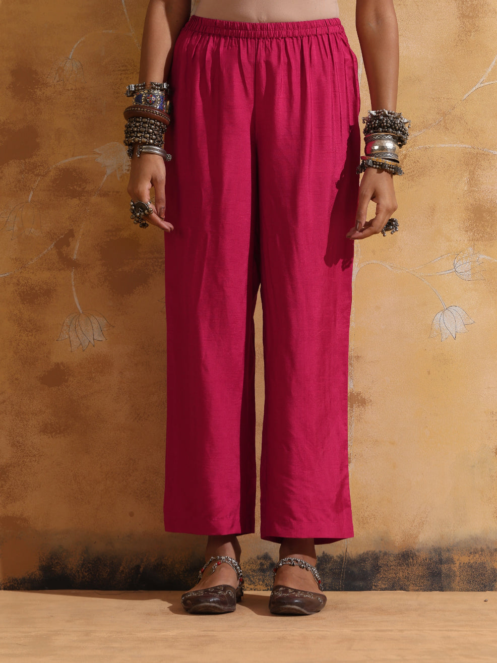 trueBrowns Pink Viscose Silk Kurta Co-ord Set