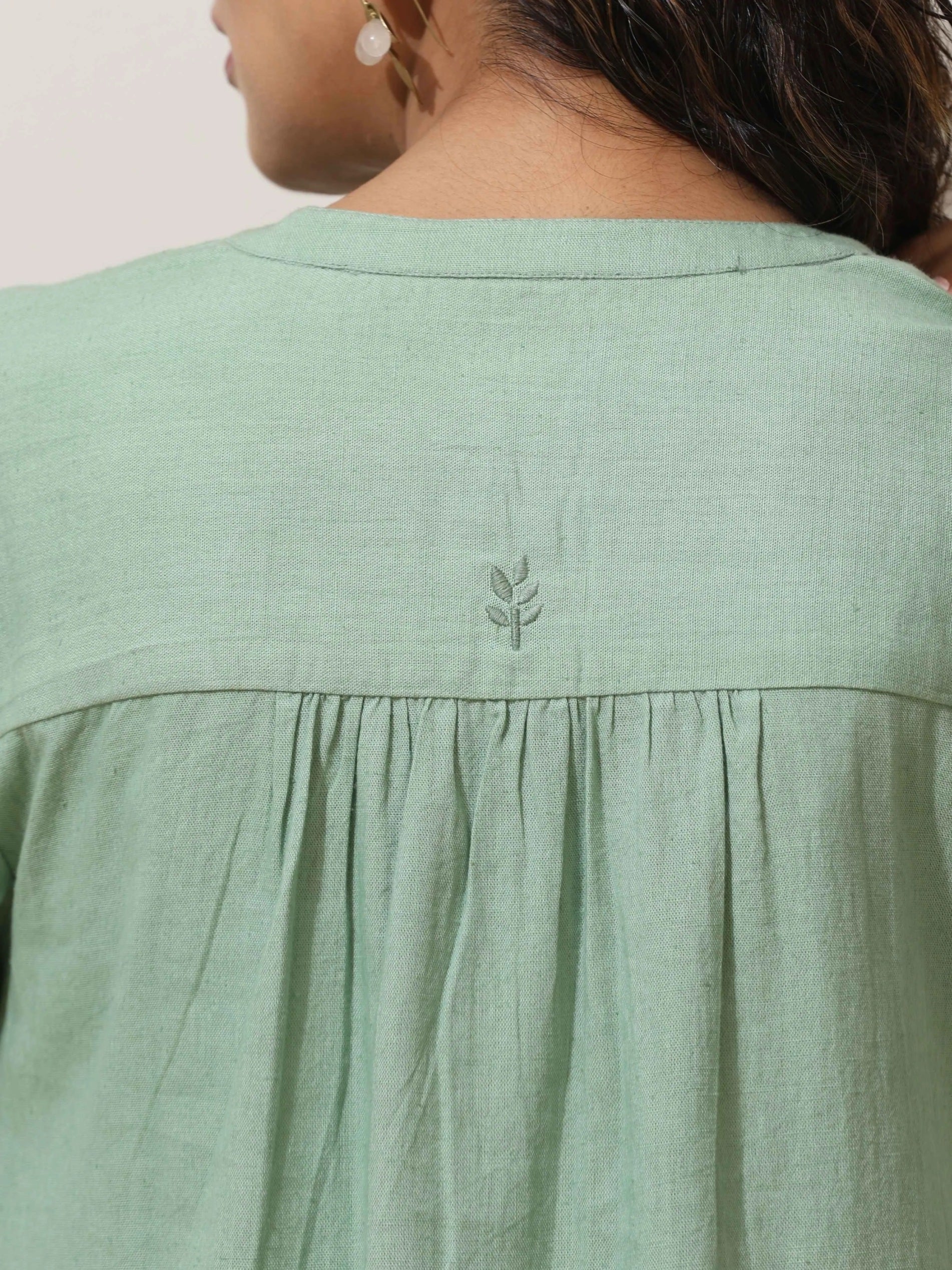 trueBrowns Mint Green Cotton Linen Kurta Pant Set