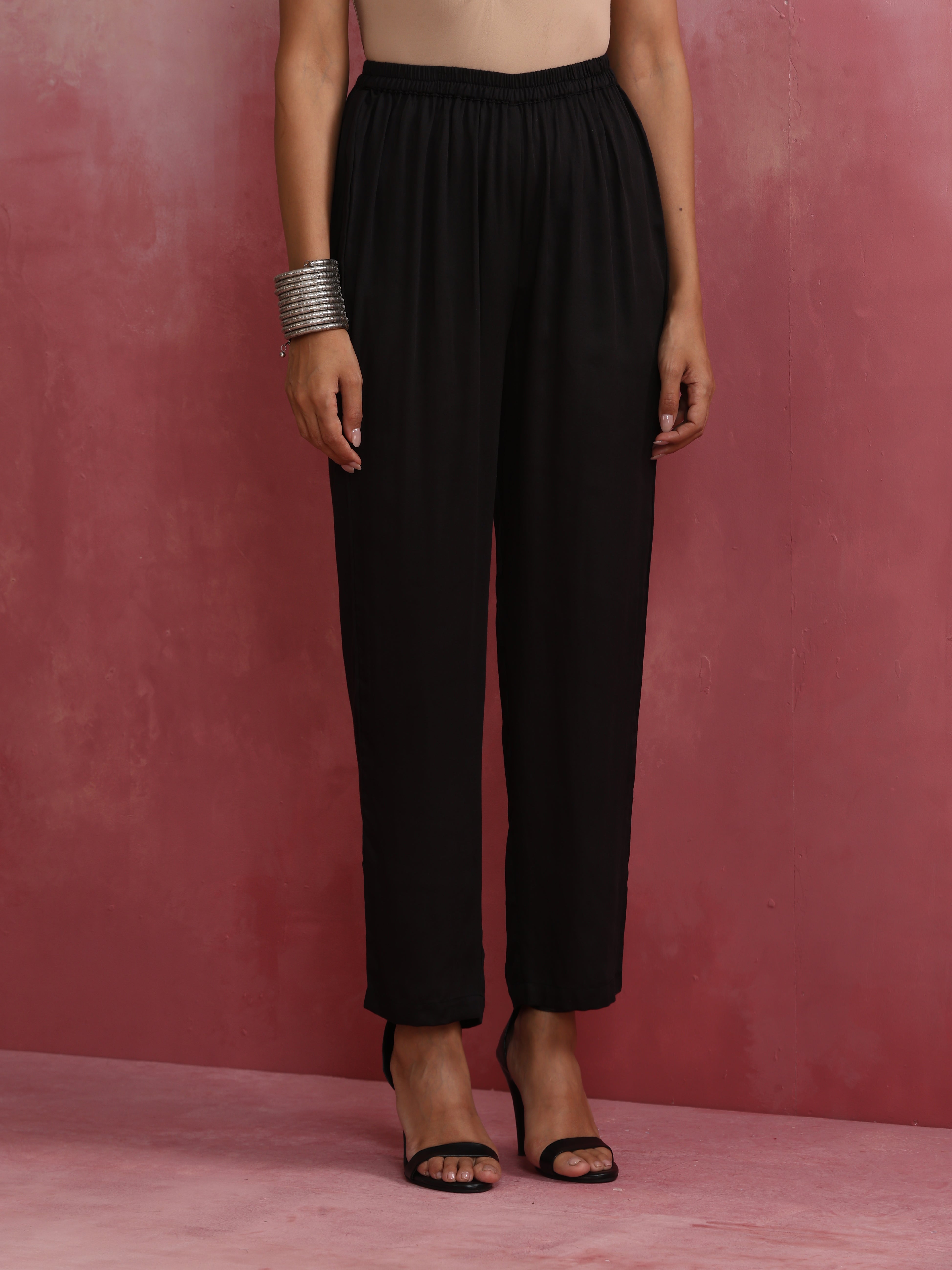 trueBrowns Black V Neck Kurta Co-ord Set