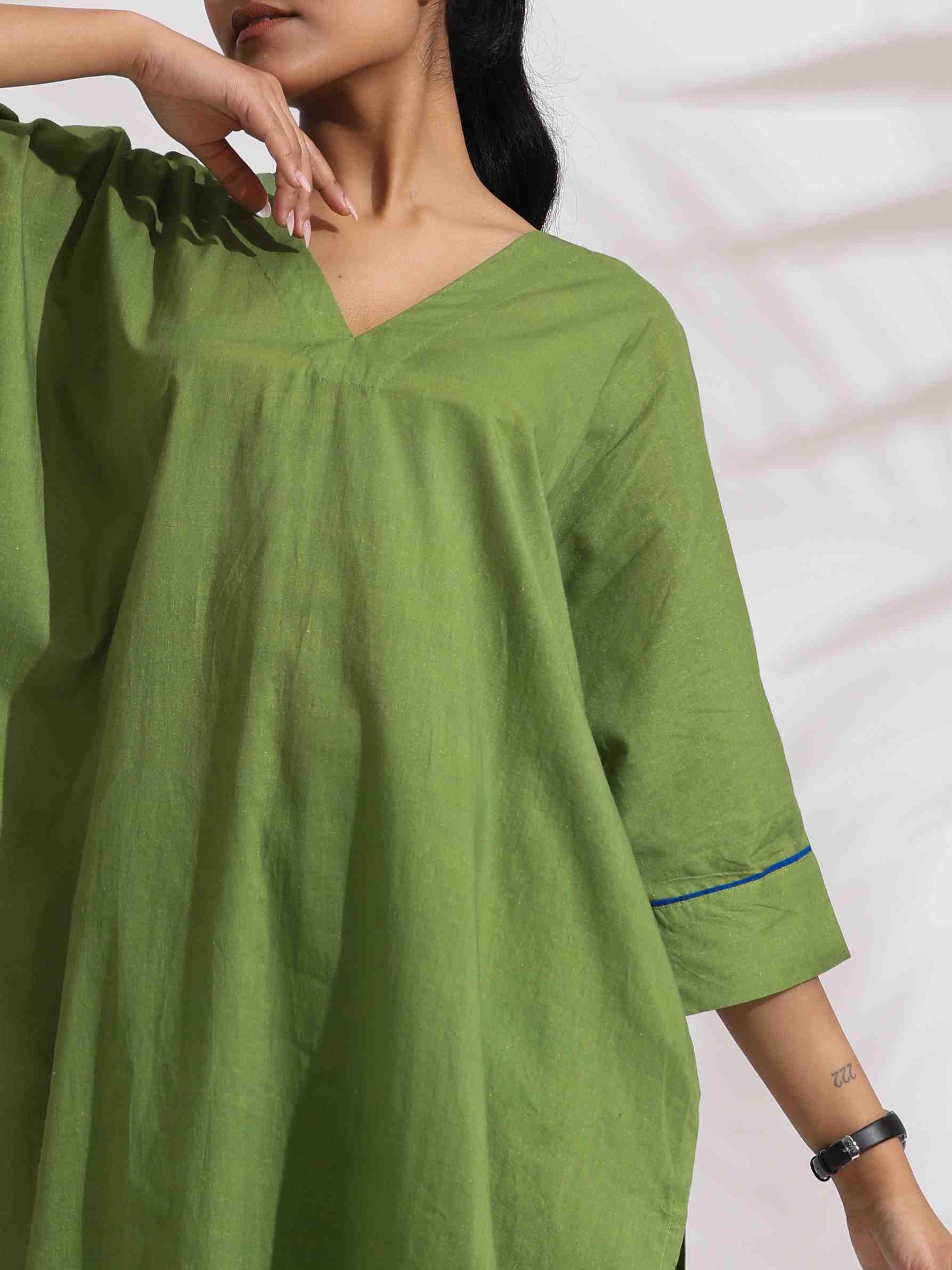 trueBrowns Green Cotton Placement Print Kurta Co-ord Set
