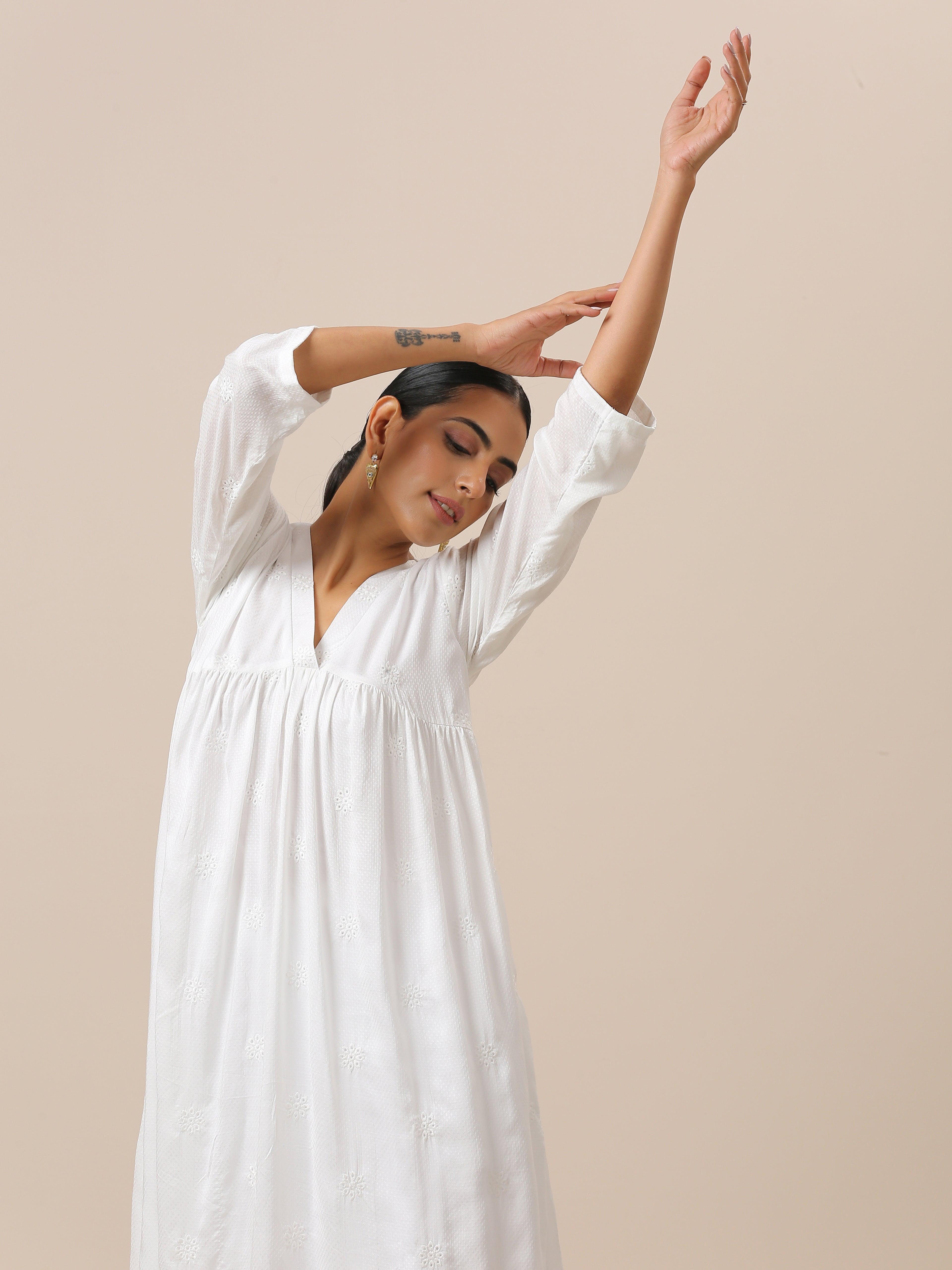 Cotton White Floral Embroidered Kurta Pant Set - trueBrowns