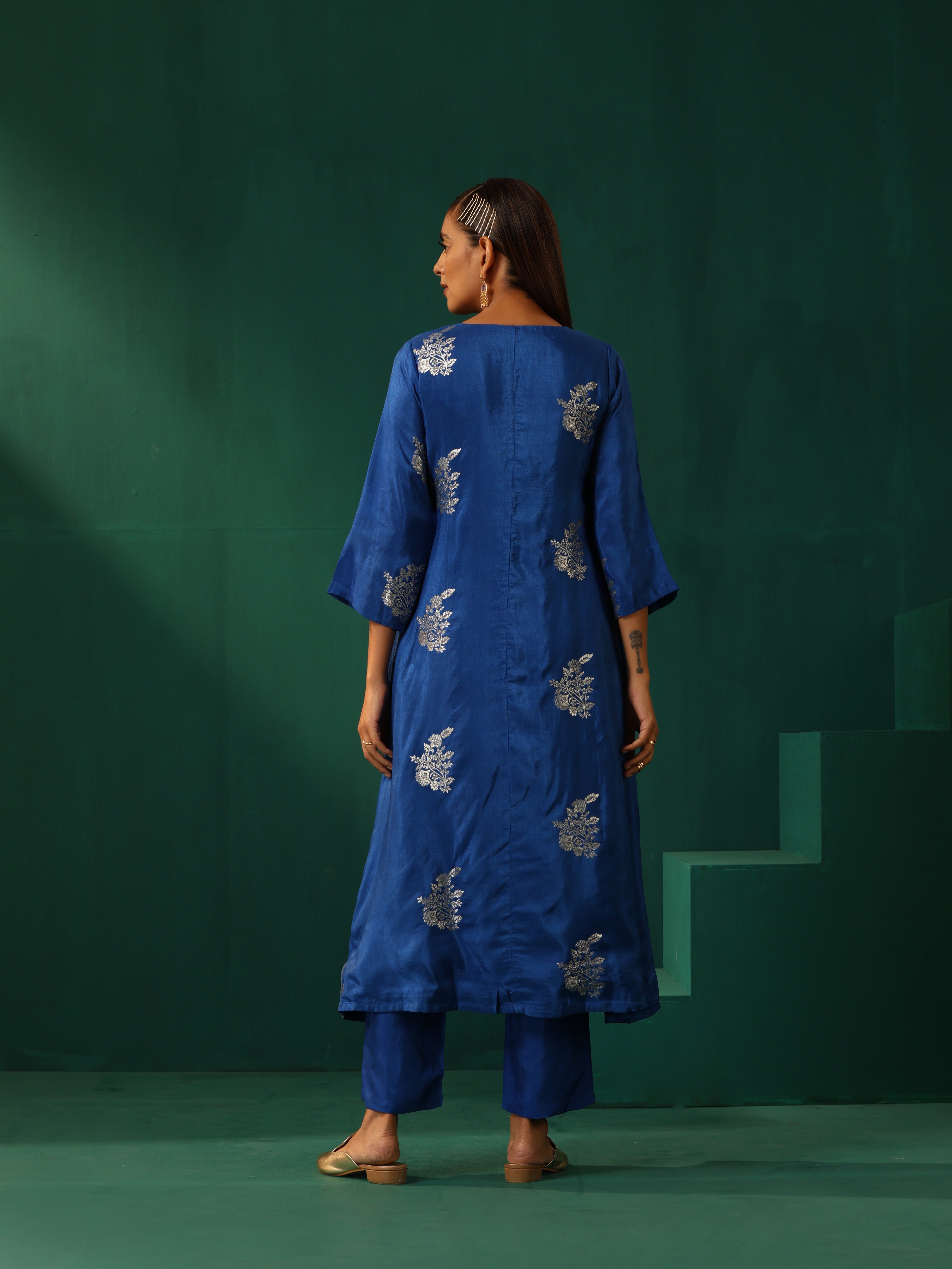 trueBrowns Royal Blue Floral Viscose Silk Angrakha Kurta Pant Set
