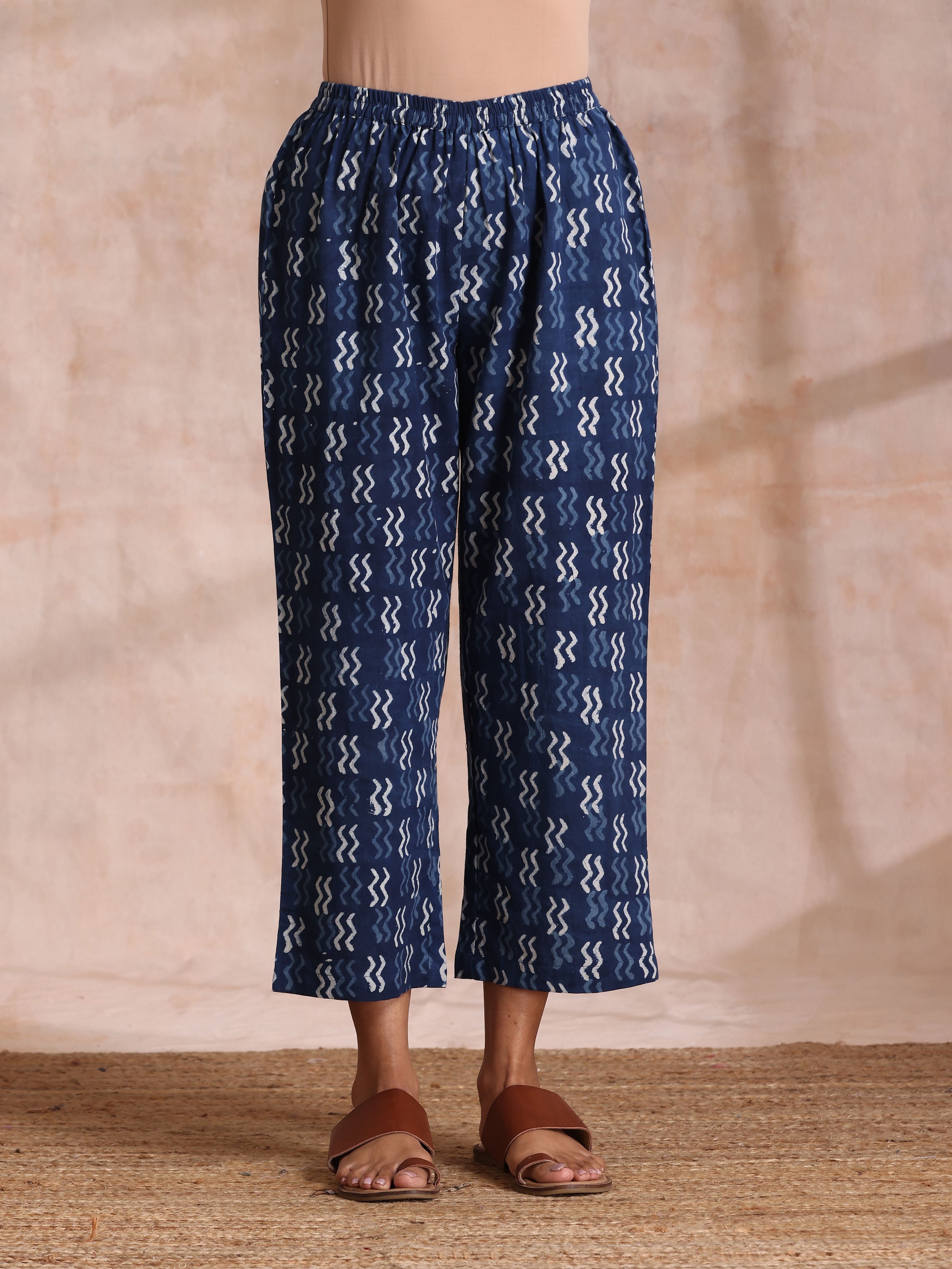 Indigo Dabu Zig-Zag Lines Print Cotton Sleeveless Kurta Pant Set