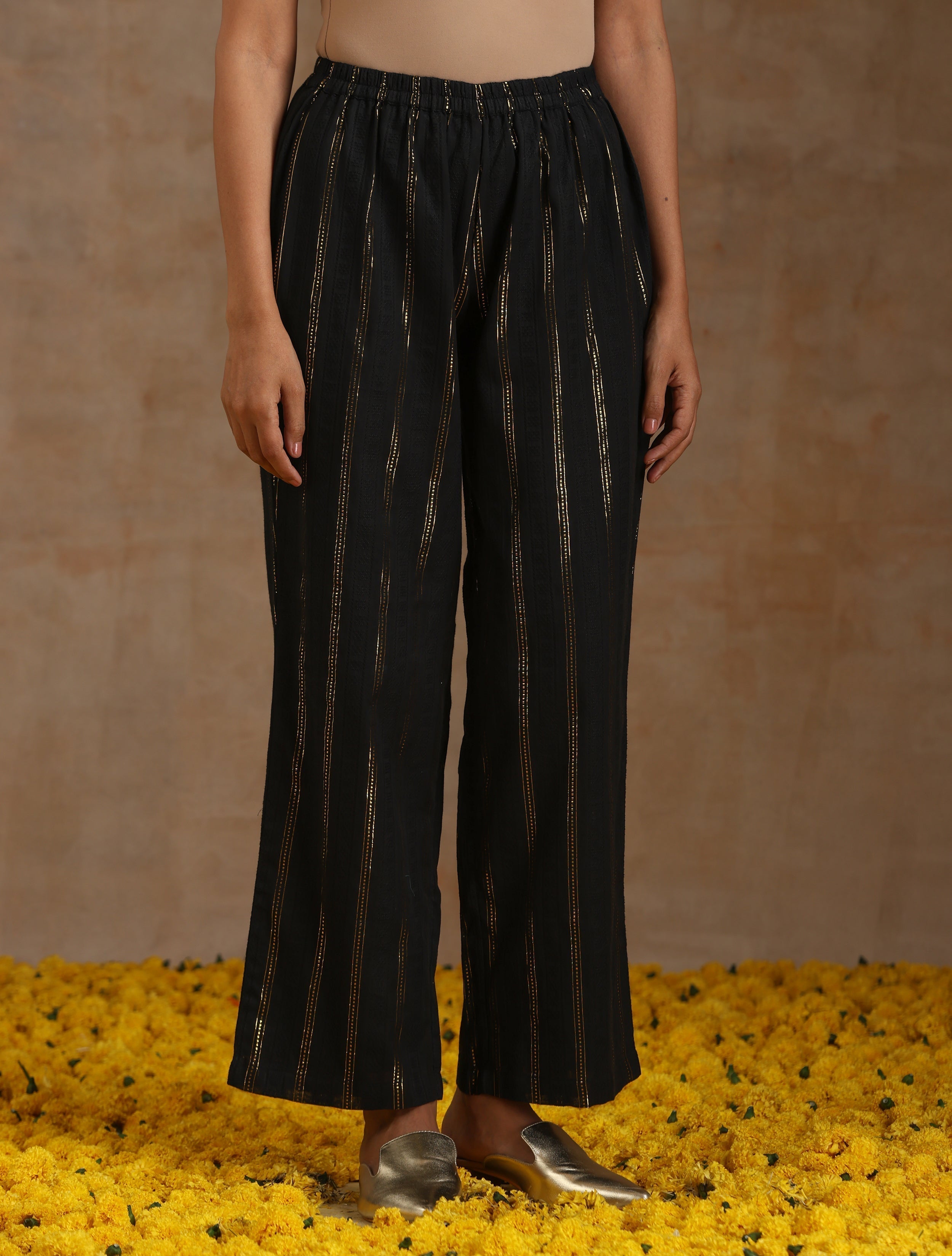 Black Gold Cotton Relaxed Co-Ord Set