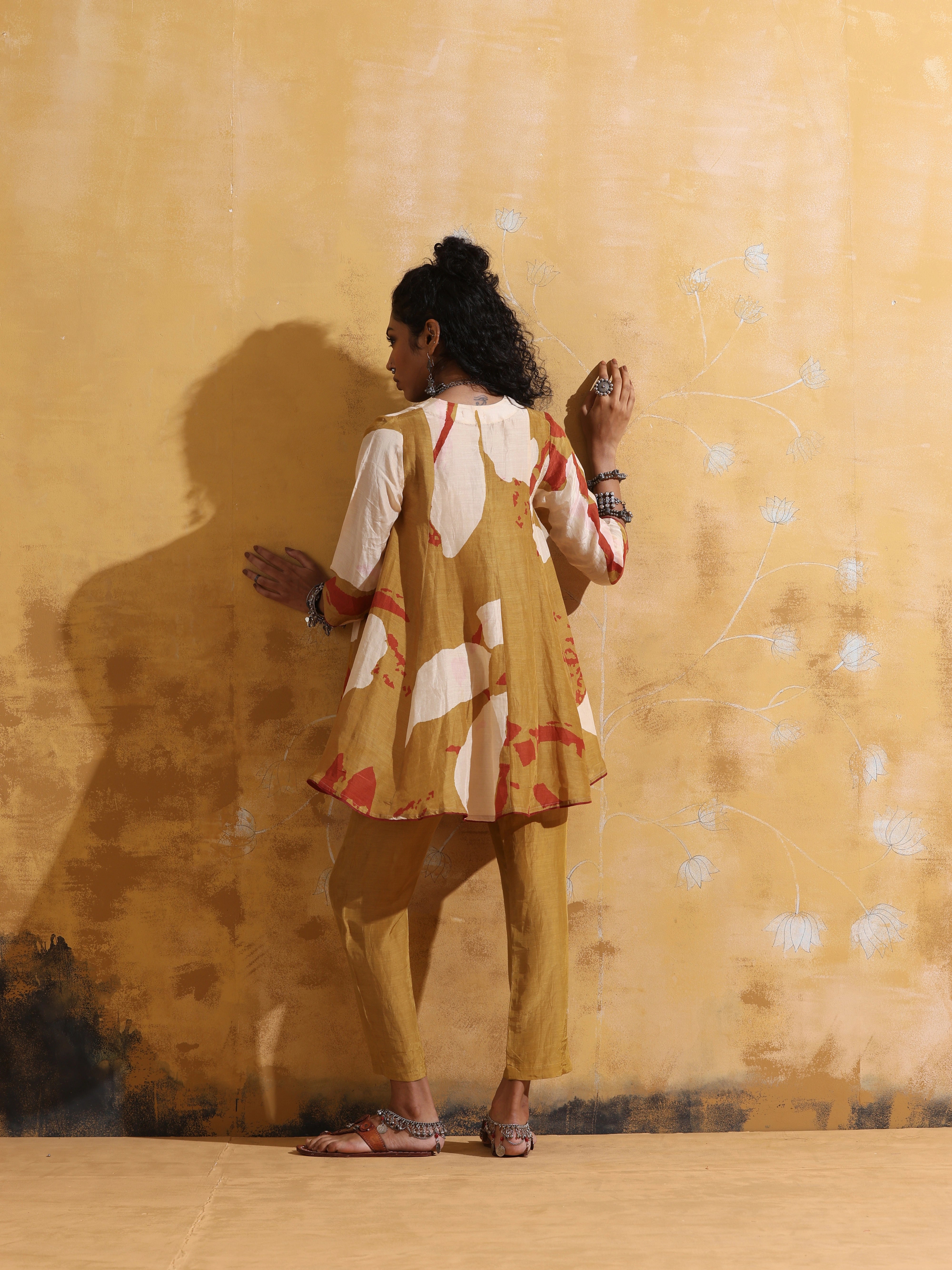 trueBrowns Mustard Rust Red Floral Print Muslin Silk Flared Co-ord Set