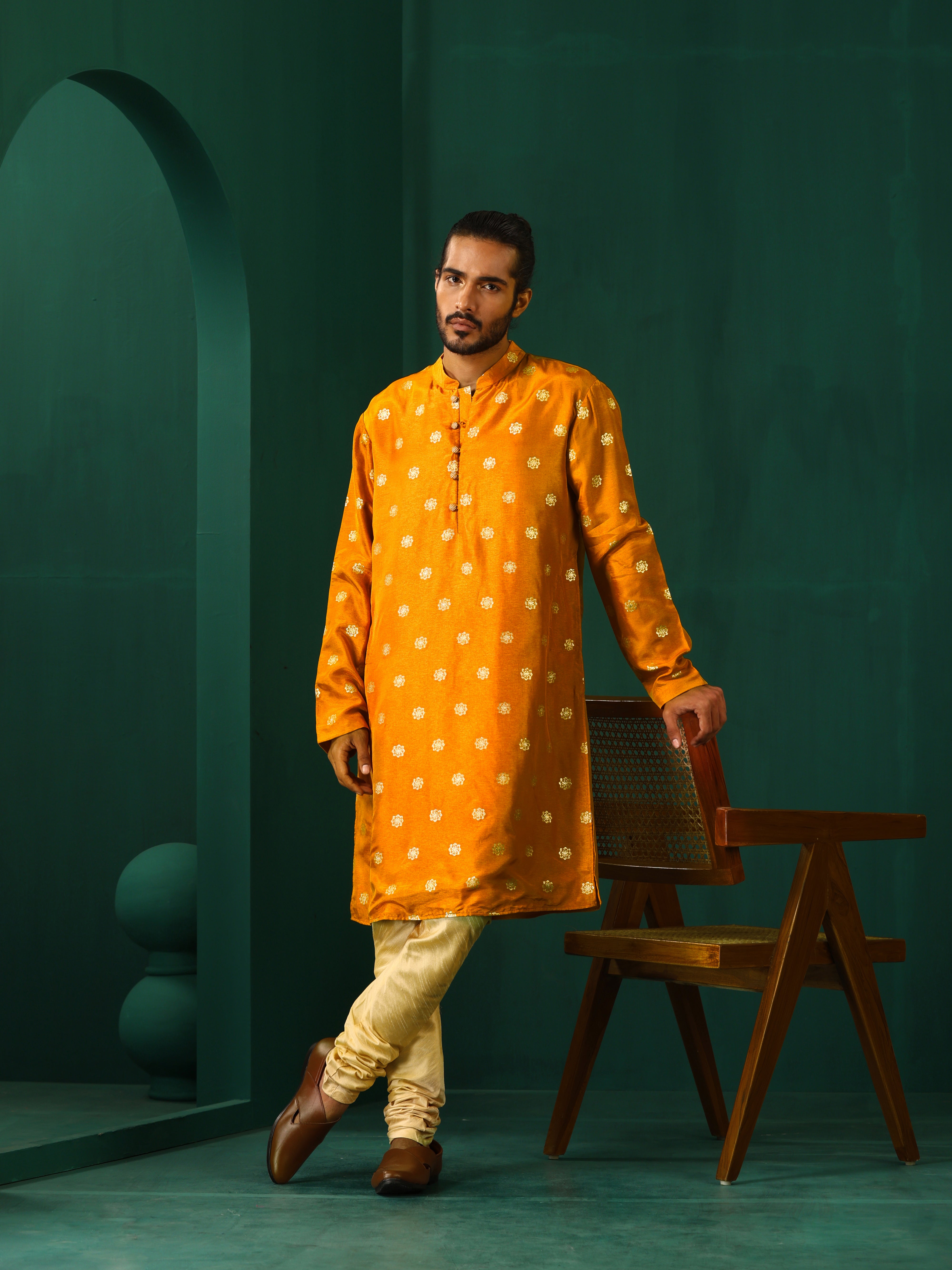 trueBrowns Men Mustard Geometric Floral Viscose Silk Long Kurta
