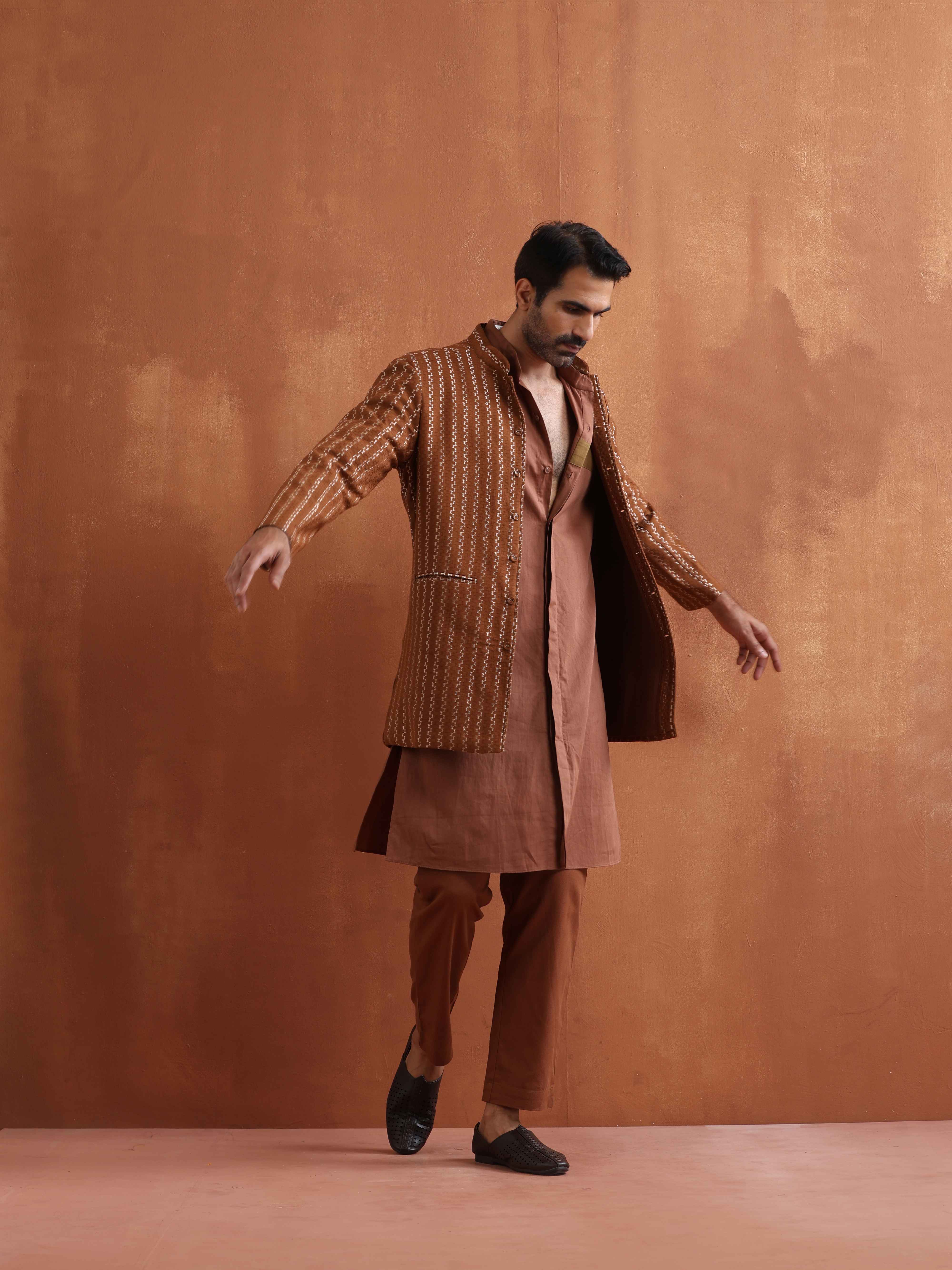trueBrowns Men's Brown Cotton Dobby Long Jacket