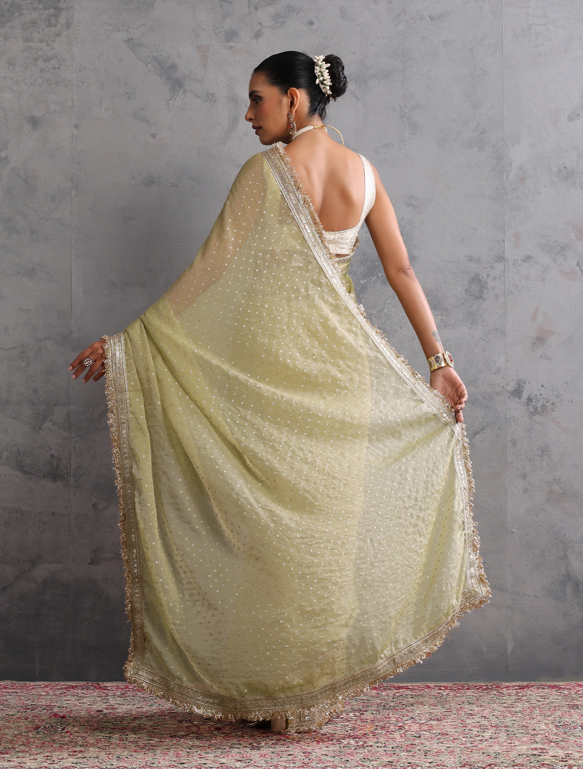 trueBrowns Light Green Tissue Foil Printed Saree With Unstitched Blouse