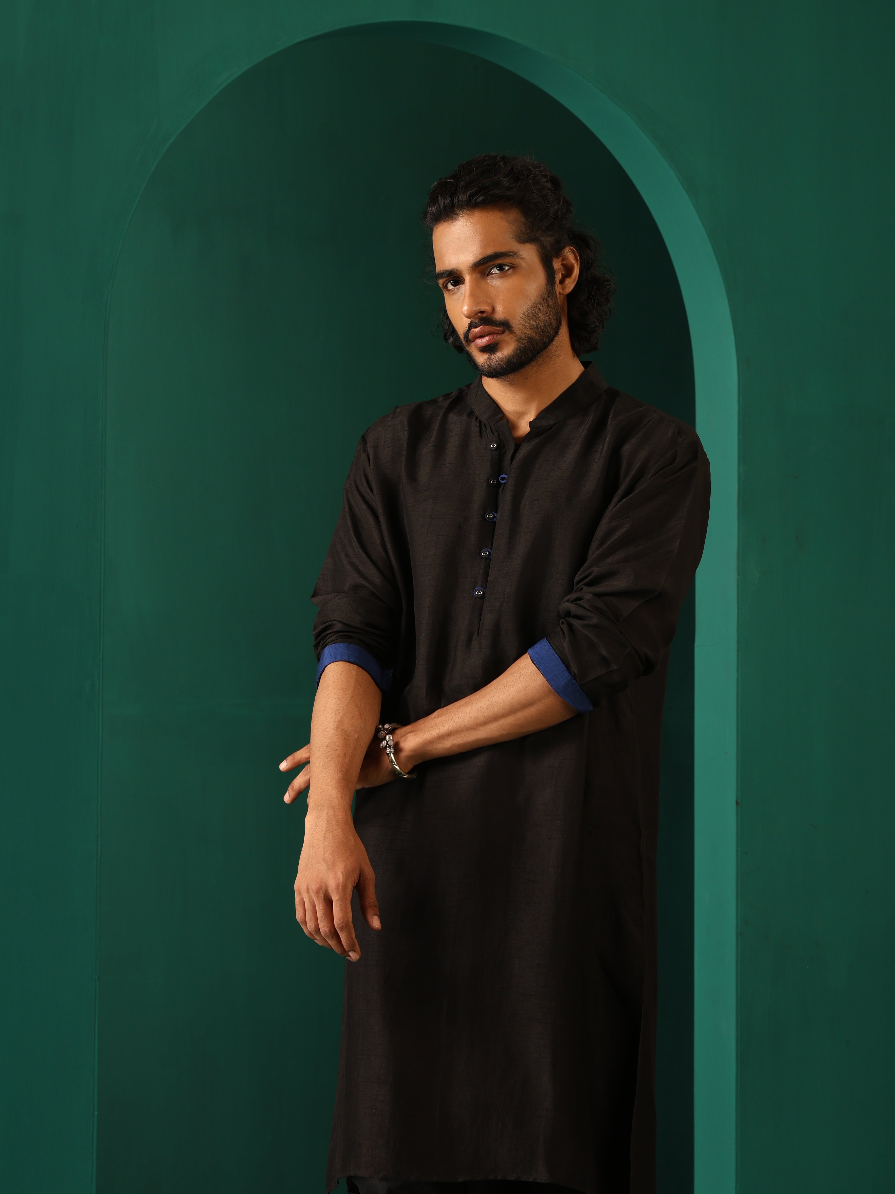 trueBrowns Men Black Silk Long Kurta
