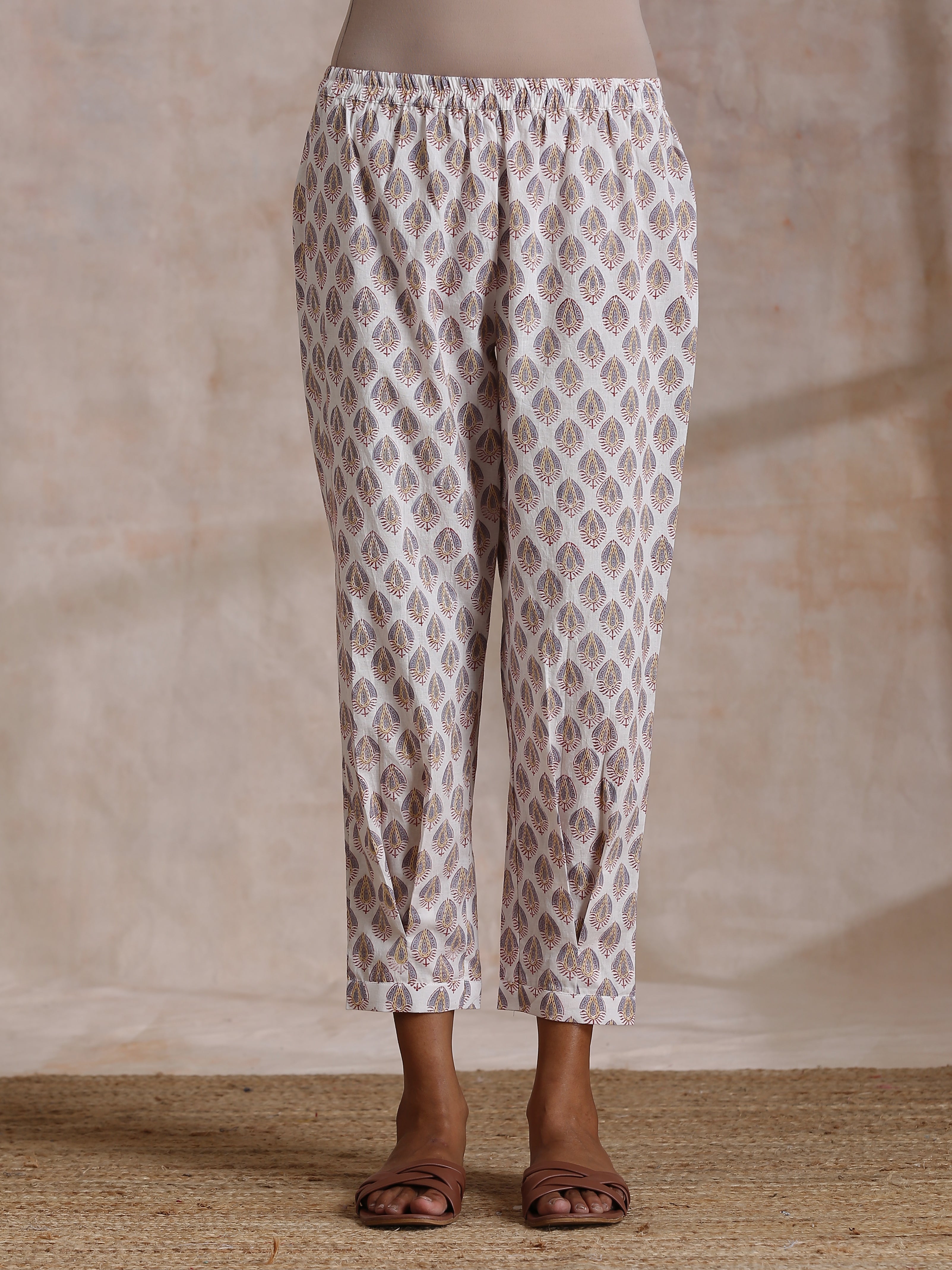 White With Grey Buta Block Print Cotton Sleeveless Co-Ord Set