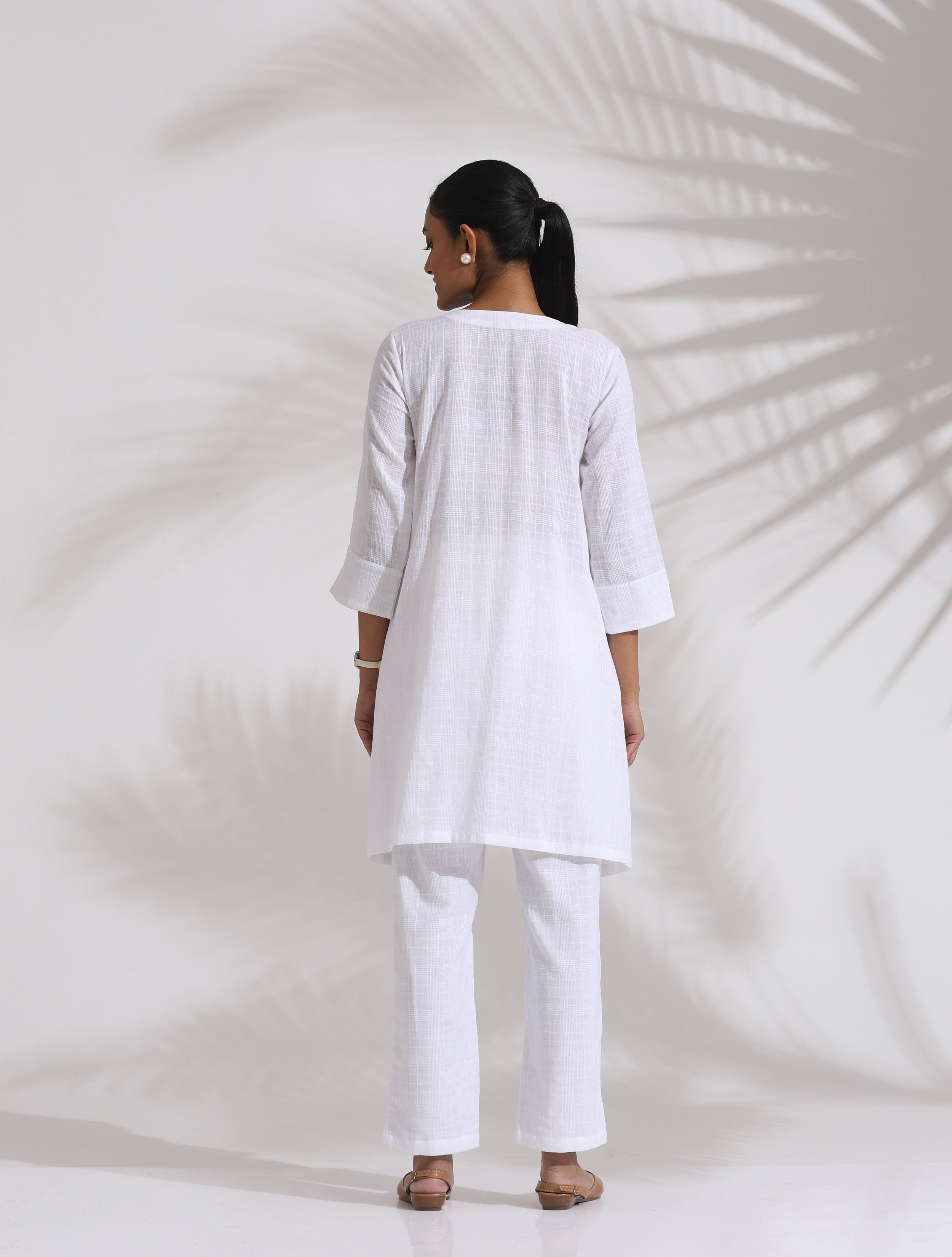 trueBrowns White Cotton Check Kurta Co-ord Set
