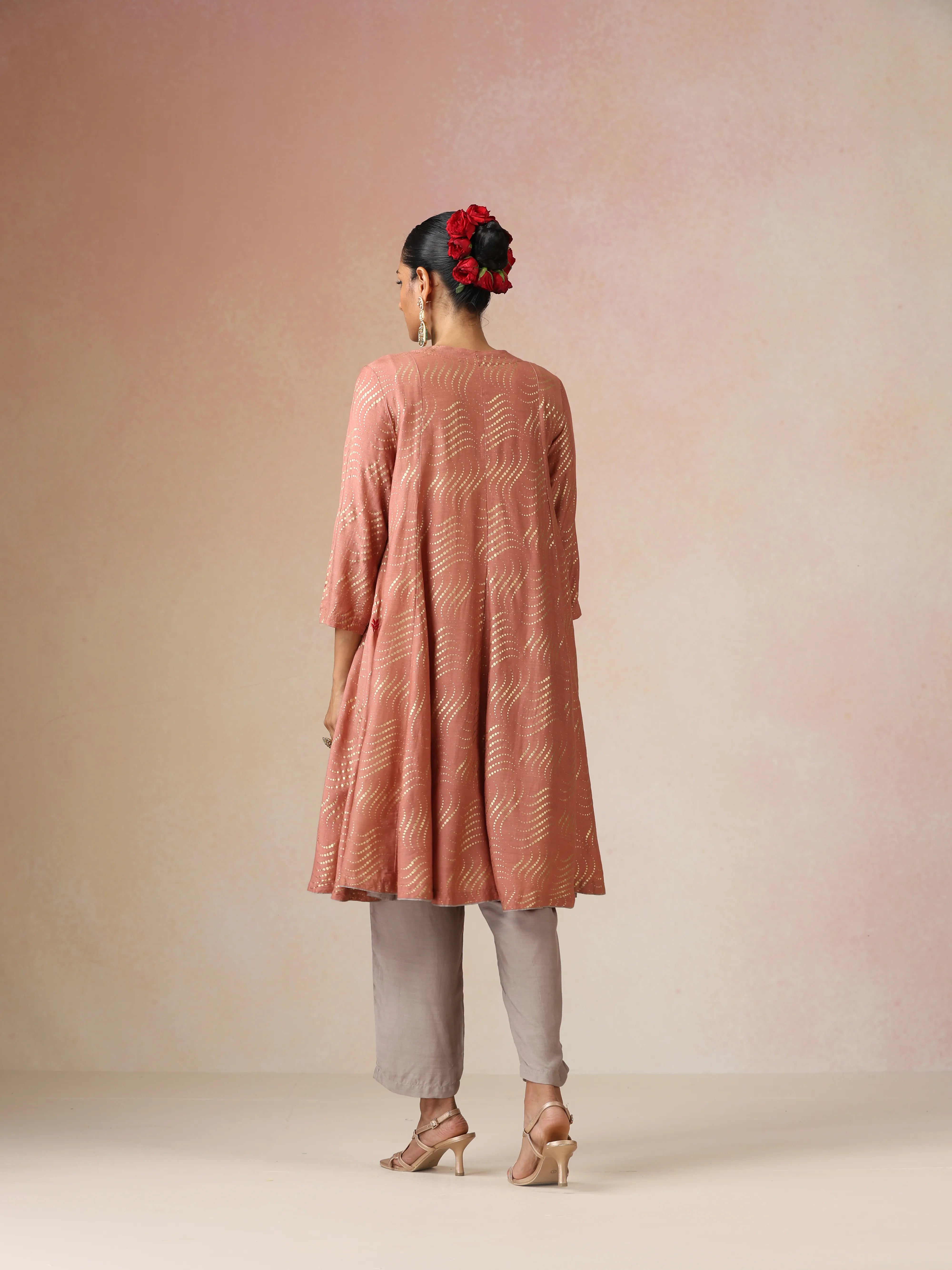 trueBrowns Peach Gold Foil Print Muslin Silk Flared Kurta Co-ord Set