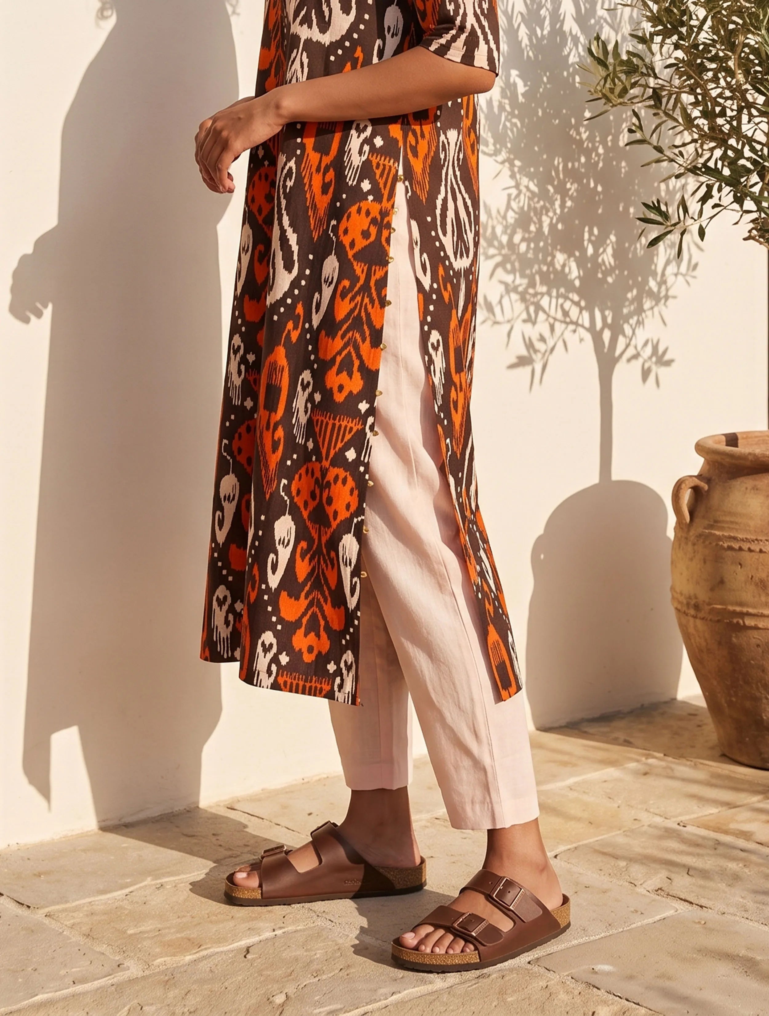 trueBrowns Cola Orange Ikat Print Cotton High-Slit Kurta Set