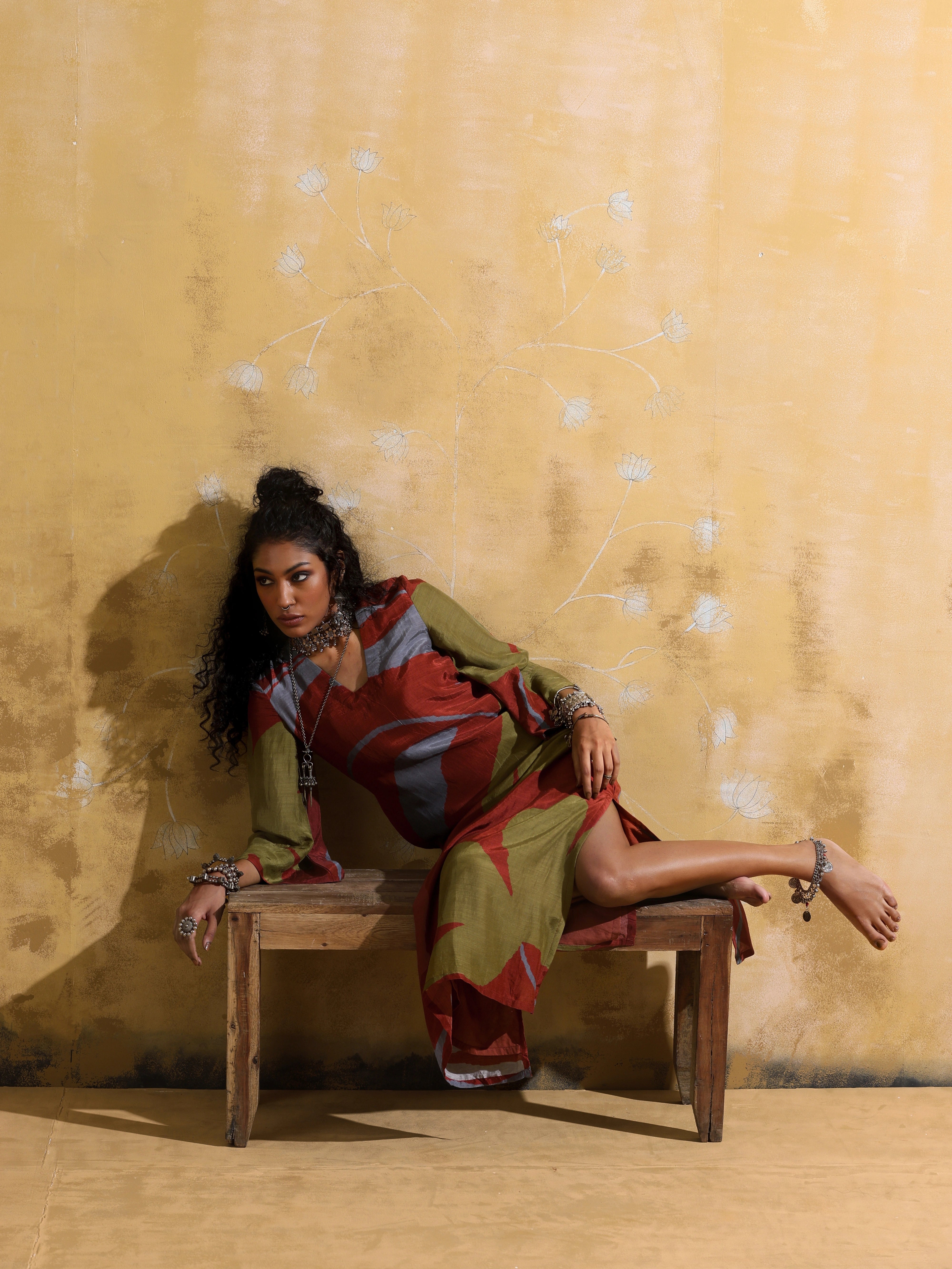 trueBrowns Rust Red Green Floral Print Muslin Silk Straight Maxi Dress