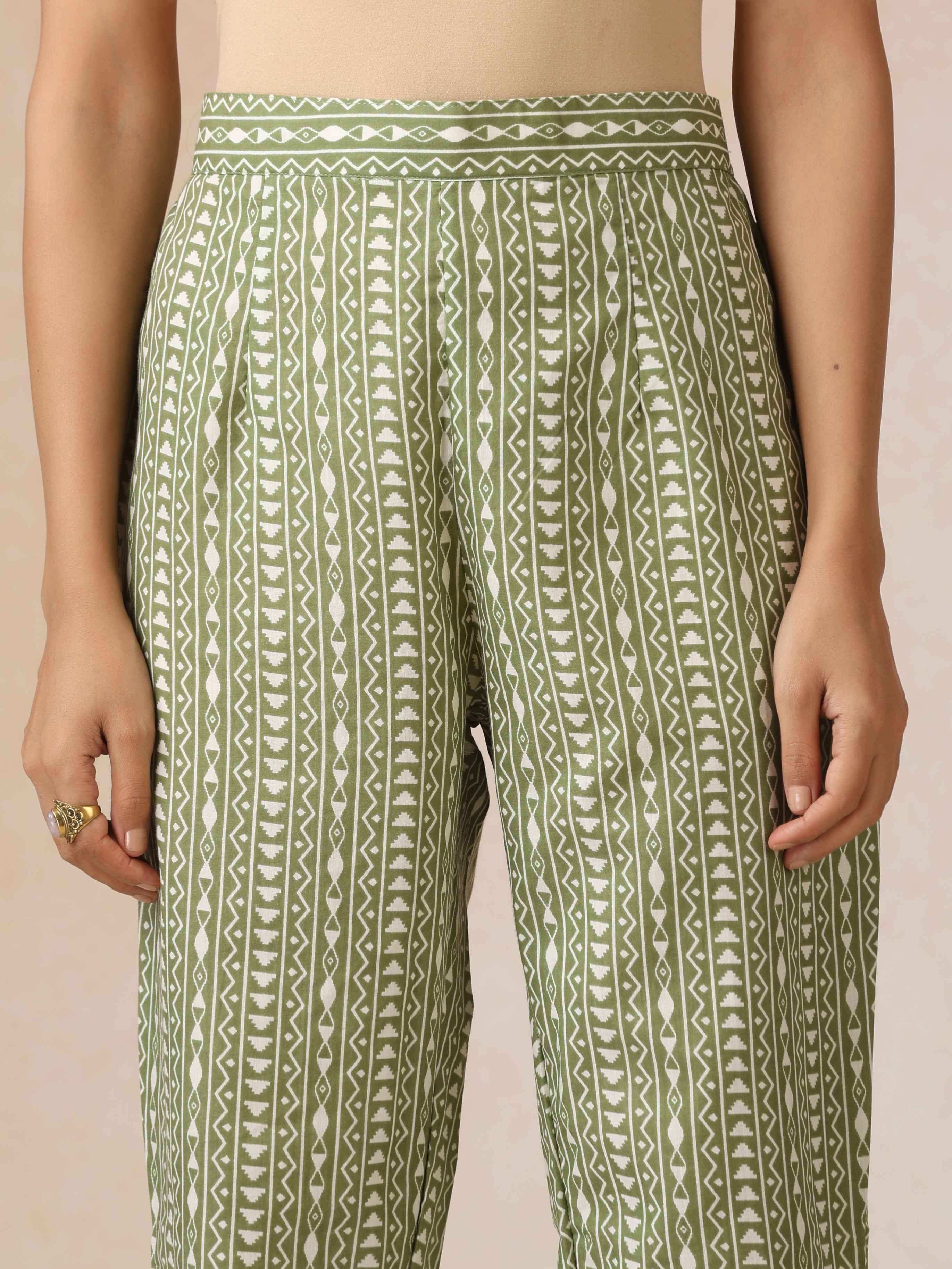 trueBrowns Green Cotton Print A Line Kurta 3pc Set