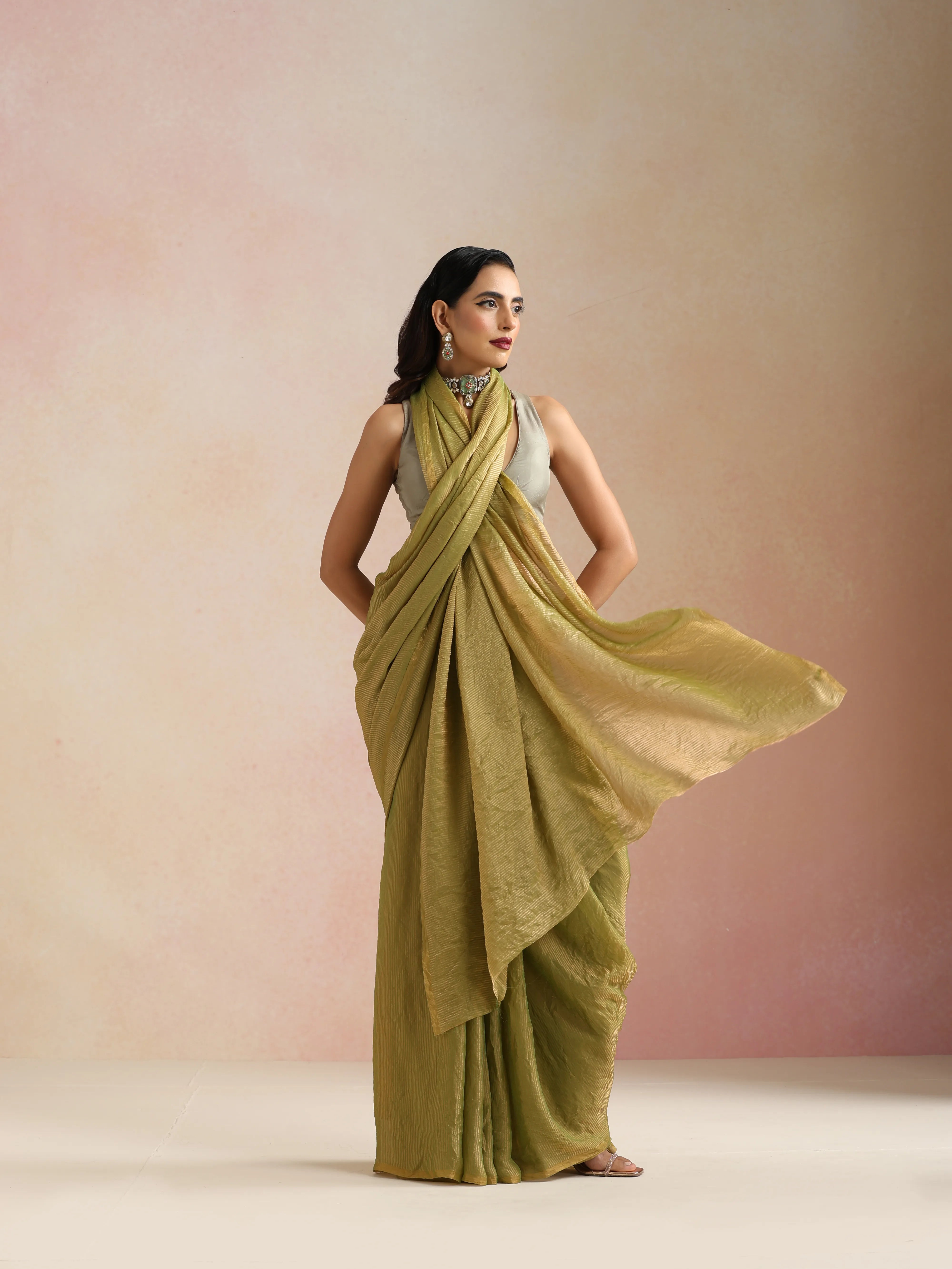 trueBrowns Green Tissue Stripe Saree With Unstitched Blouse
