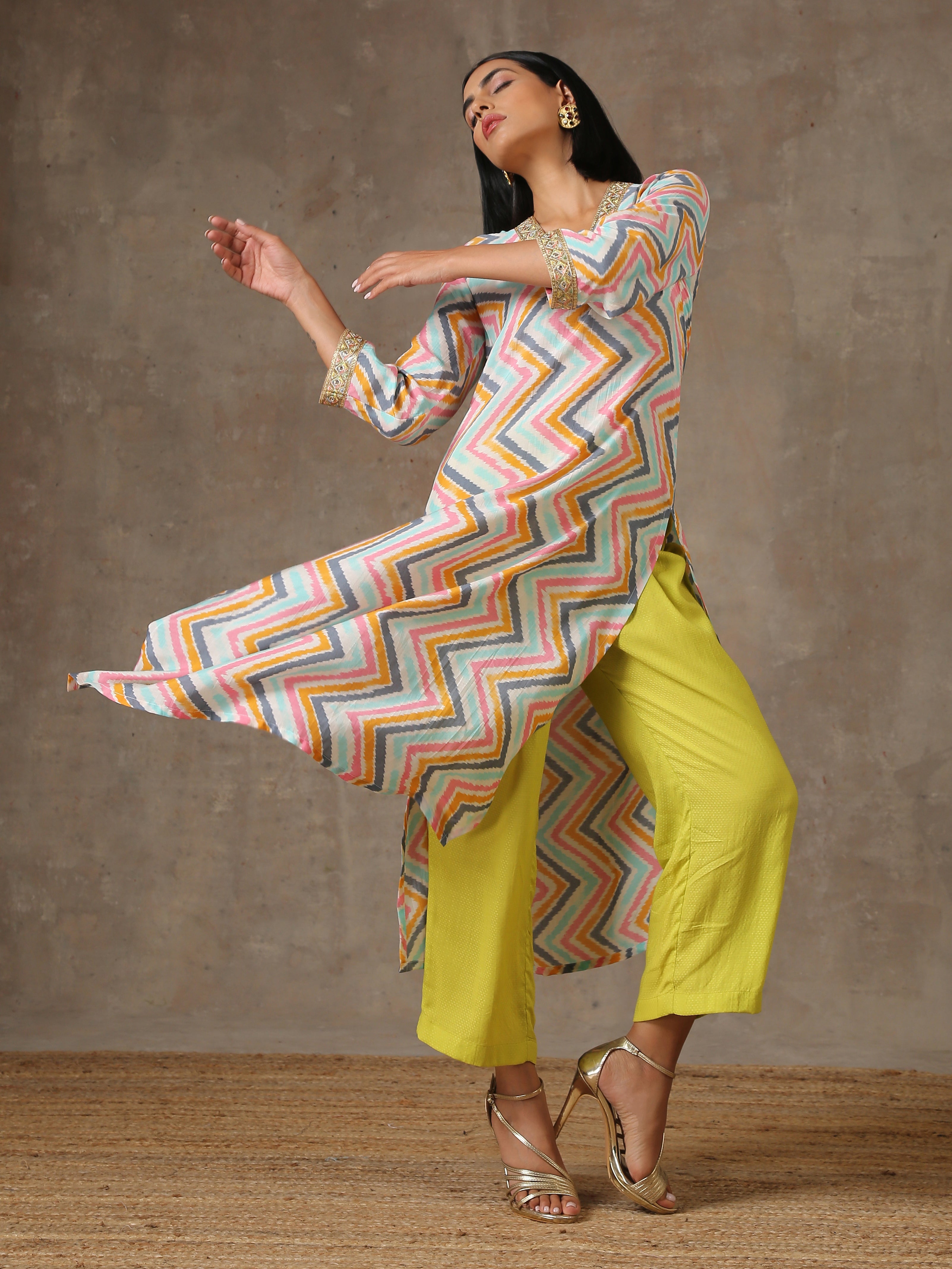 Multicolour Lehariya Printed Silk Kurta Pant Set