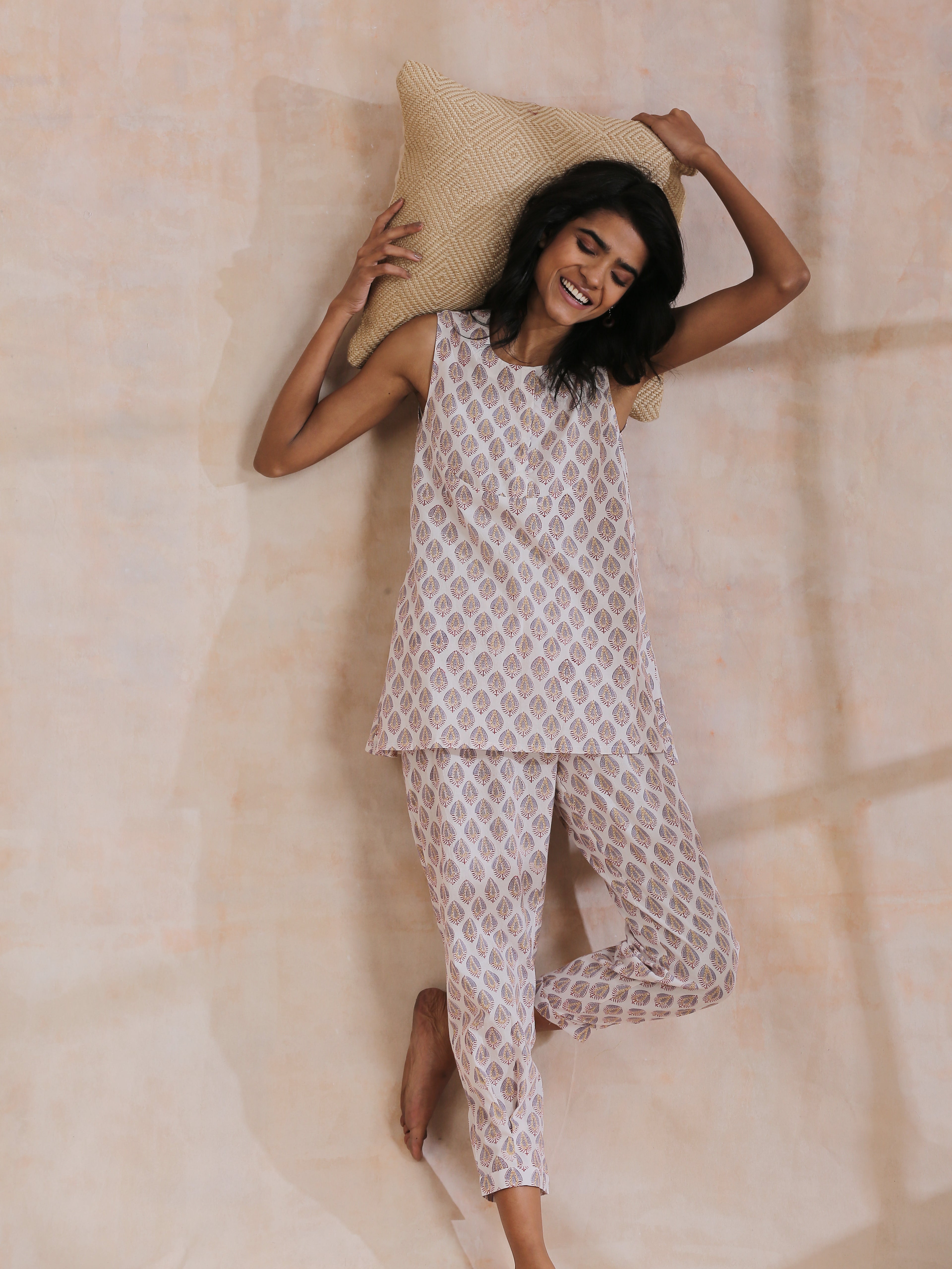 White With Grey Buta Block Print Cotton Sleeveless Co-Ord Set