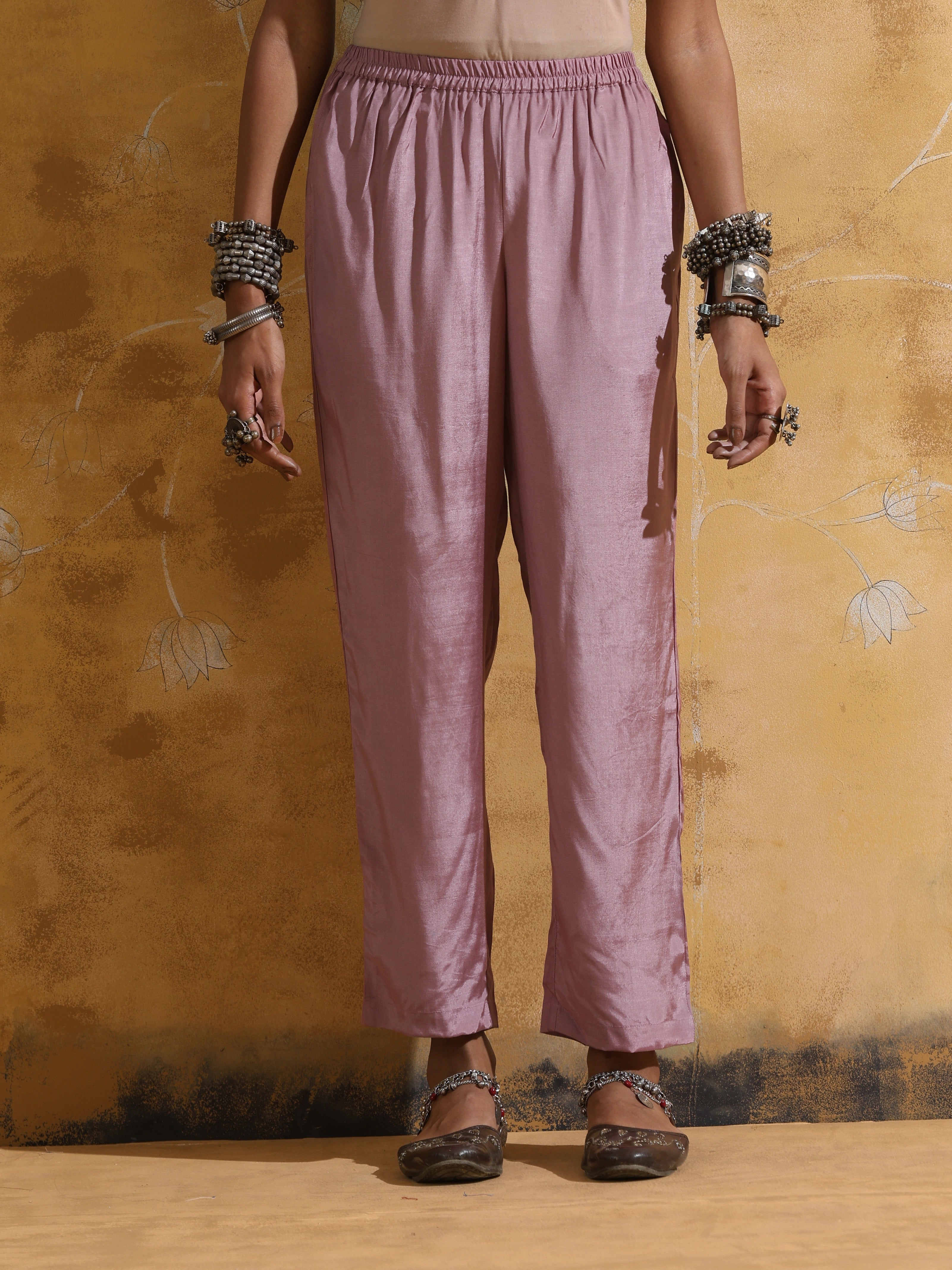 trueBrowns Lilac Muslin Silk High-Slit Kurta Pant Set