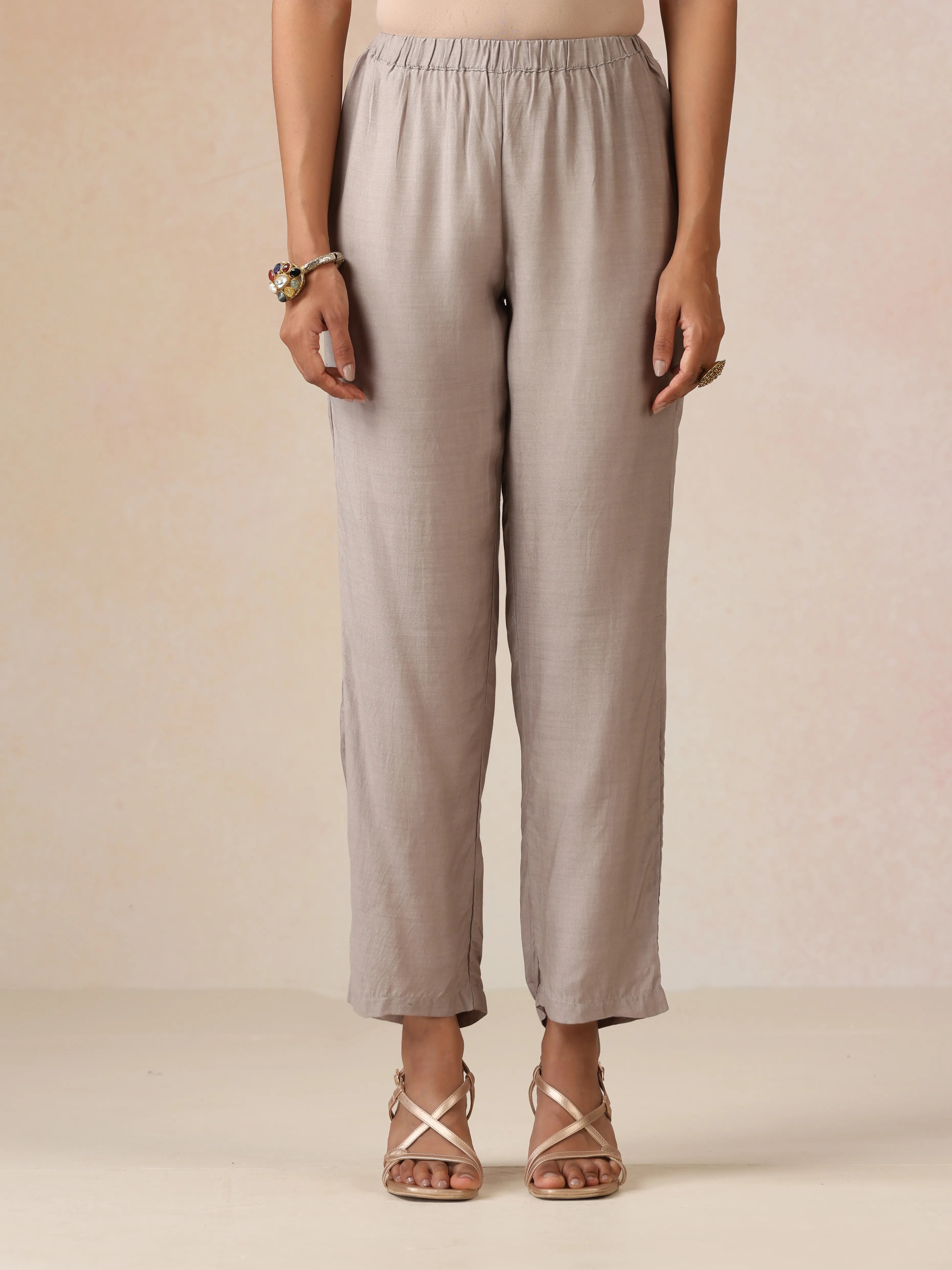 trueBrowns Peach Gold Foil Print Muslin Silk Flared Kurta Co-ord Set