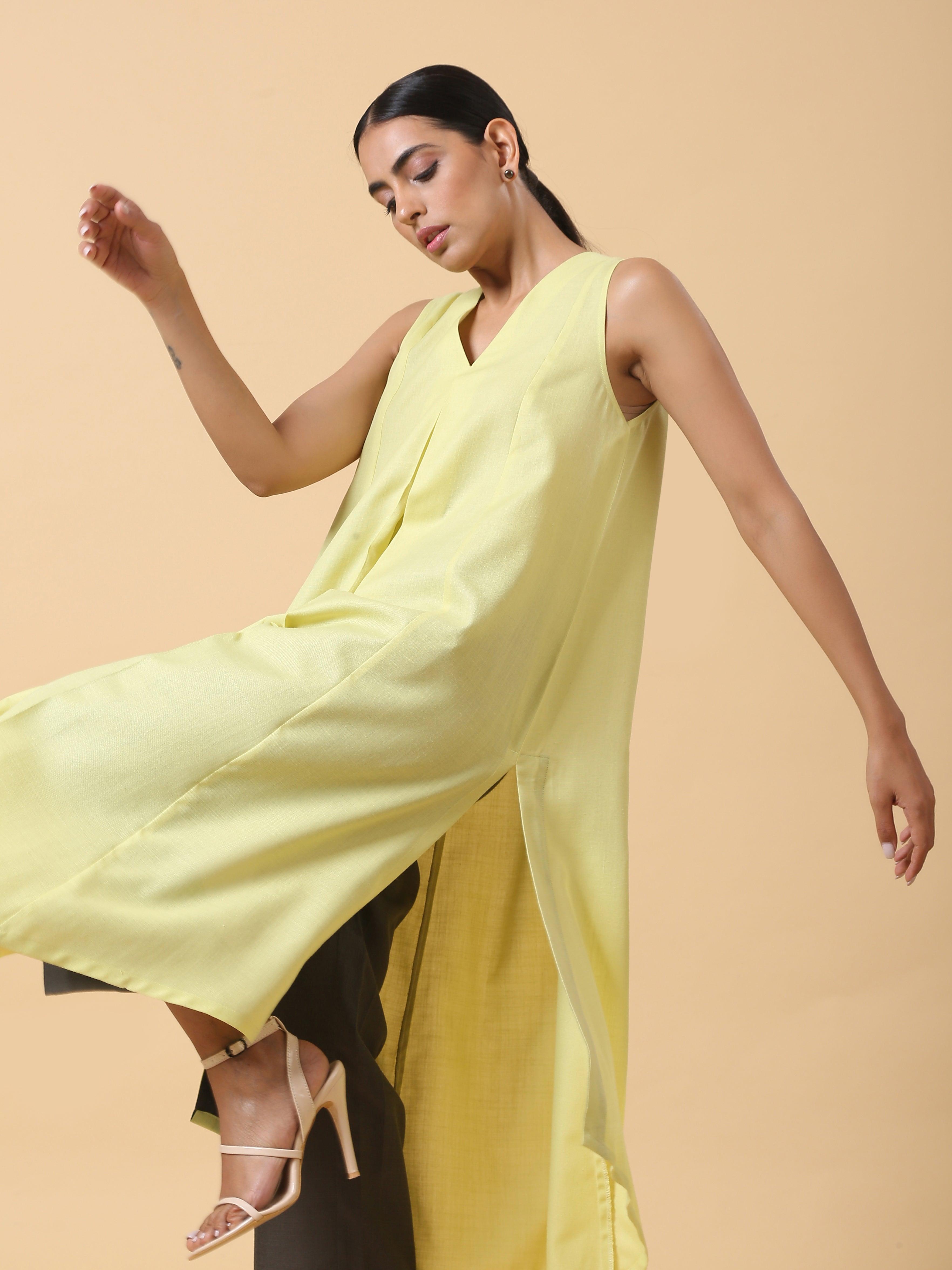 Cotton Linen Light Green Sleeveless Kurta Pant Set - trueBrowns