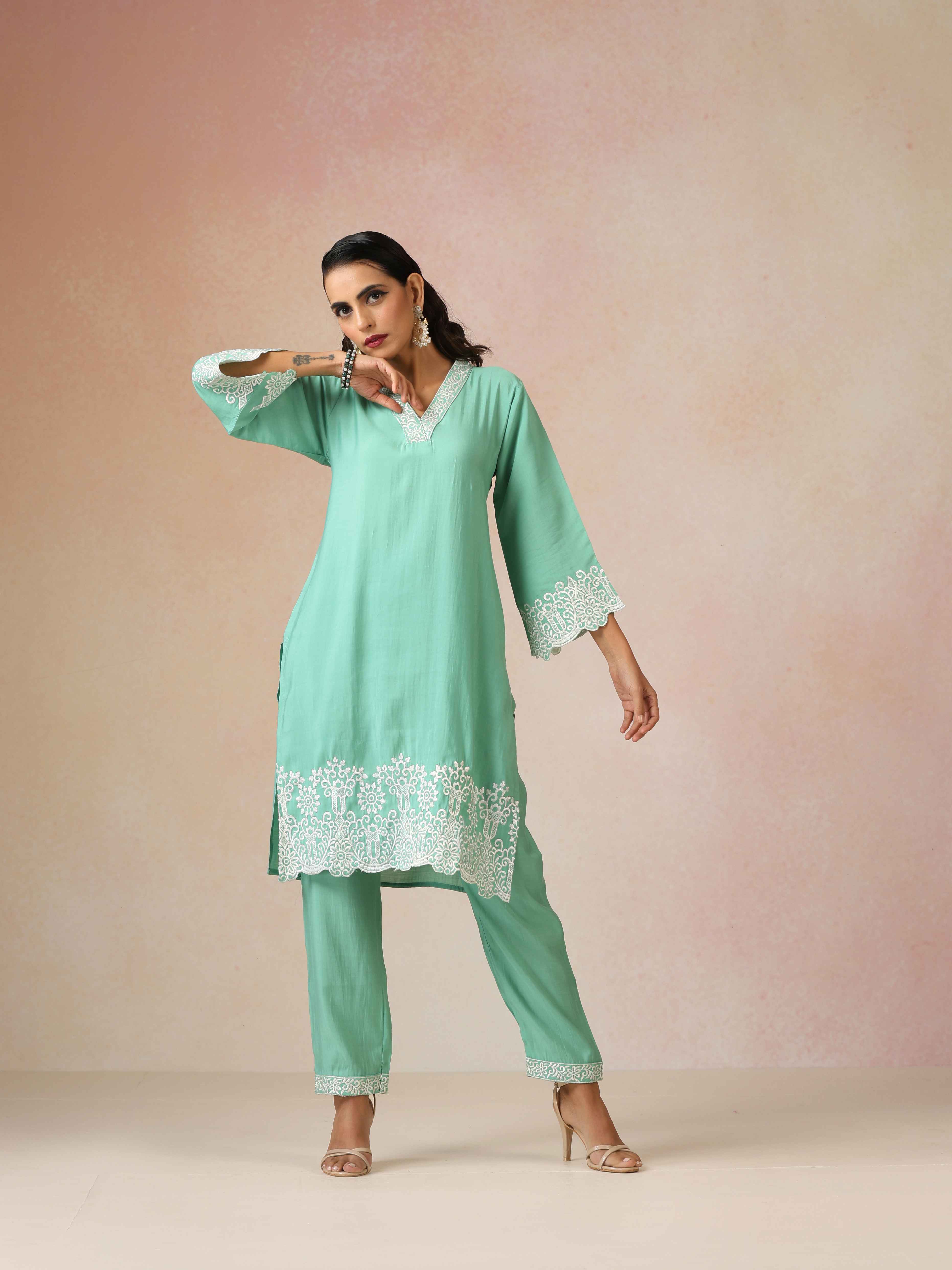 trueBrowns Mint Green Embroidered Straight Kurta Co-Ord Set