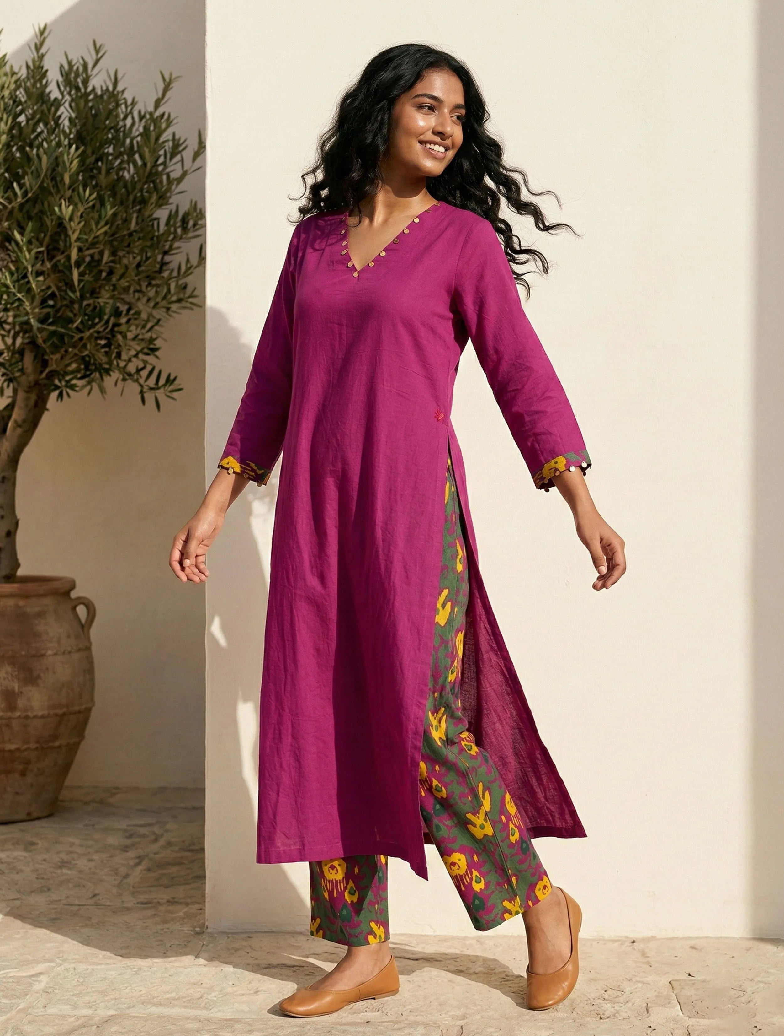 trueBrowns Magenta Cotton Straight High-Slit Kurta Set