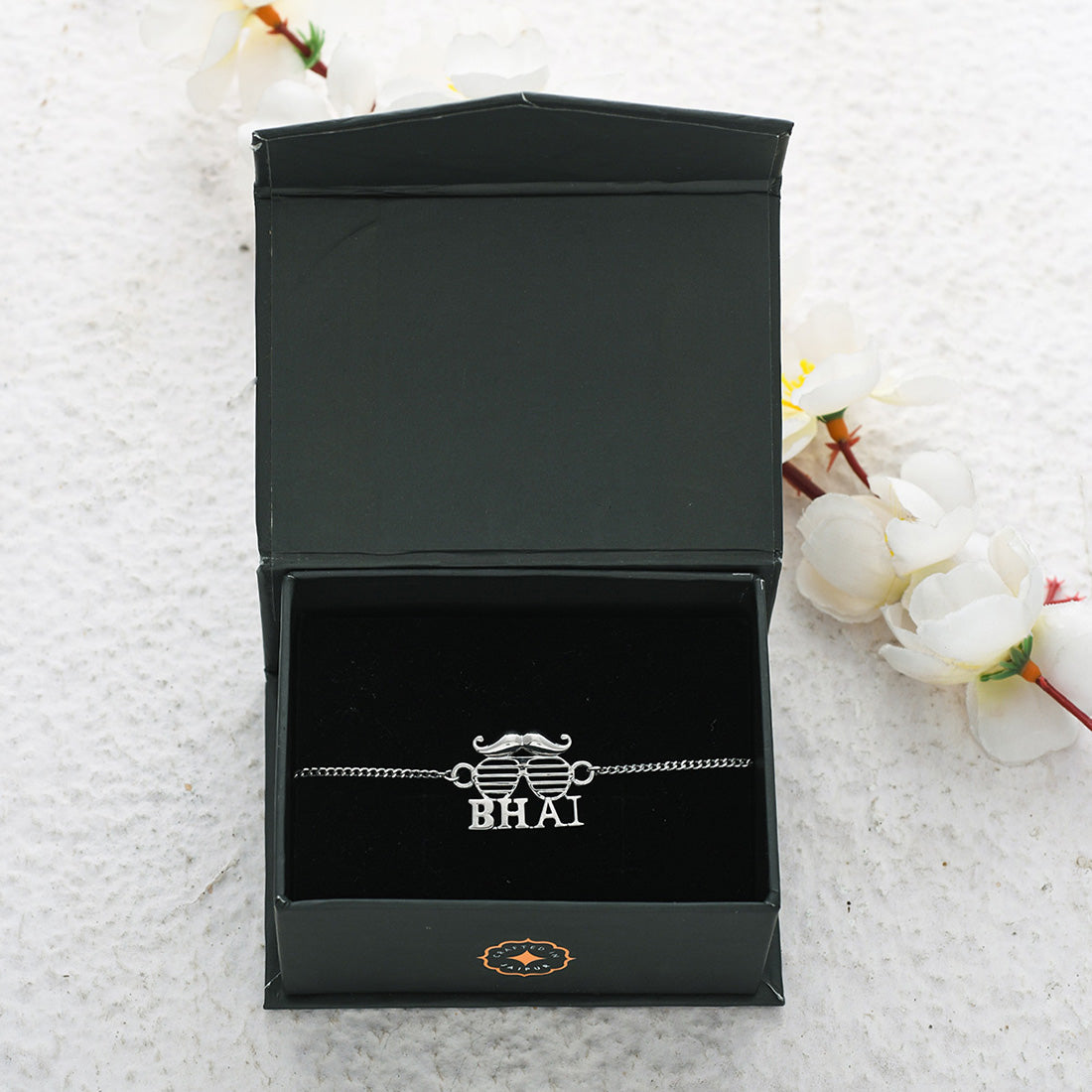 trueBrowns 925 Sterling Silver Precious BHAI Bracelet Rakhi