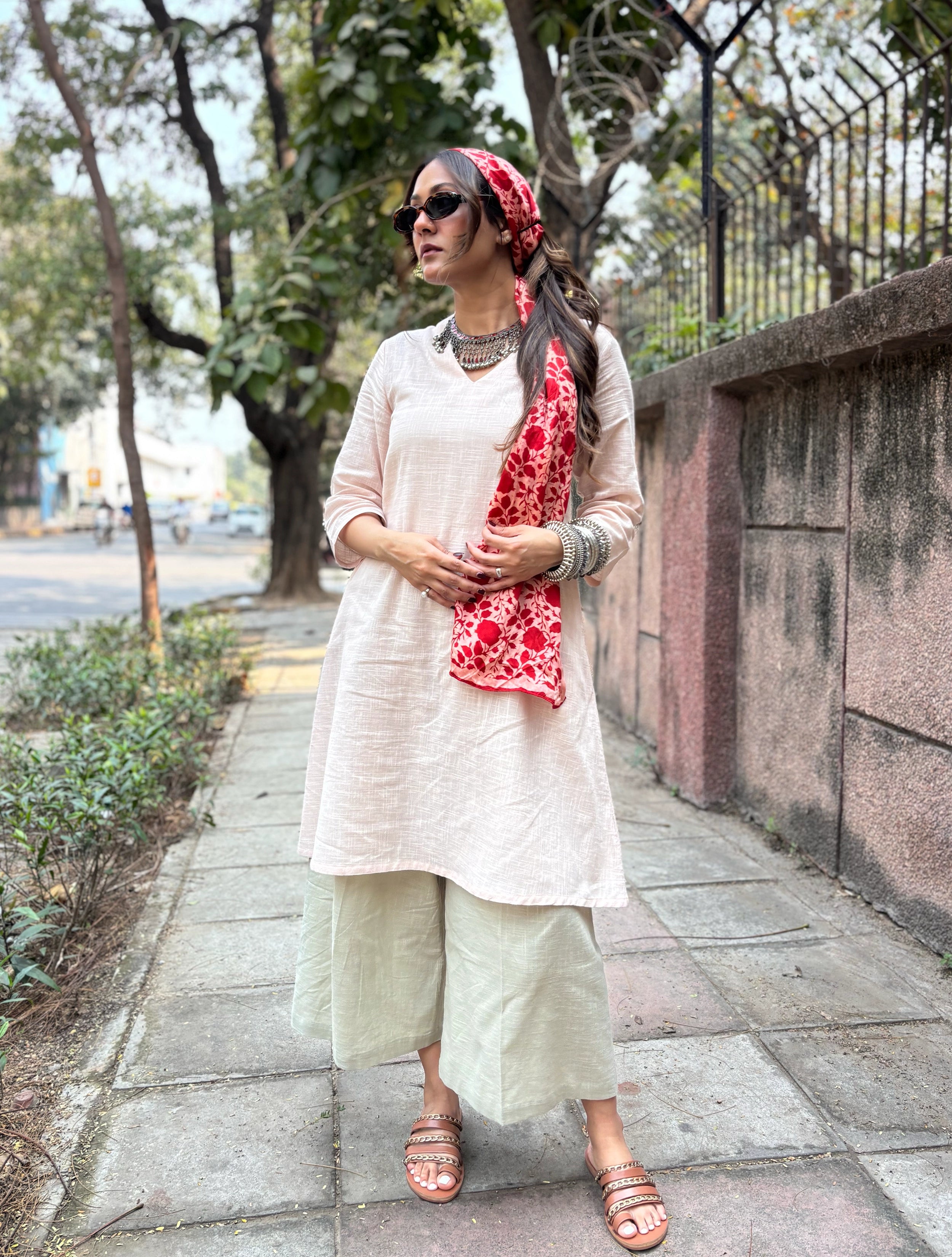 Linen Cotton Rose Kurta Pant Set