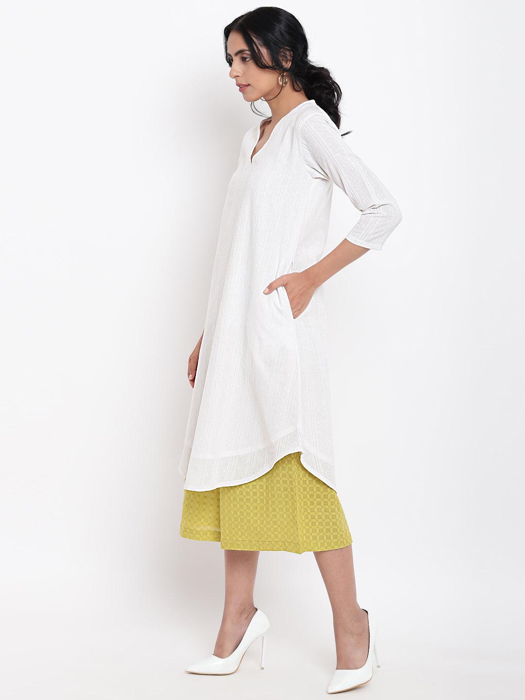 White Cotton Kurta Green Pant - trueBrowns