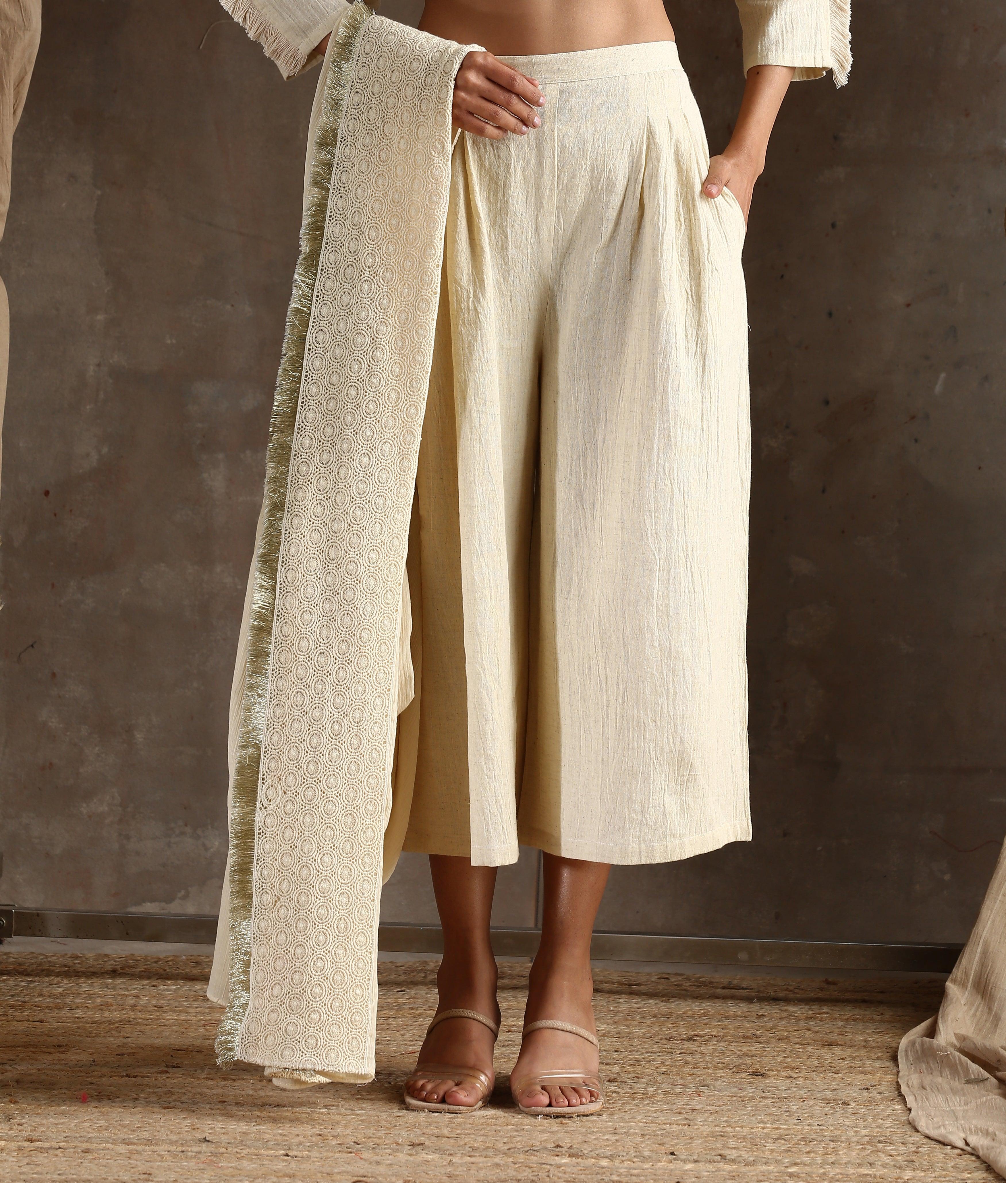 Ivory Pure Cotton Lace Saree - trueBrowns