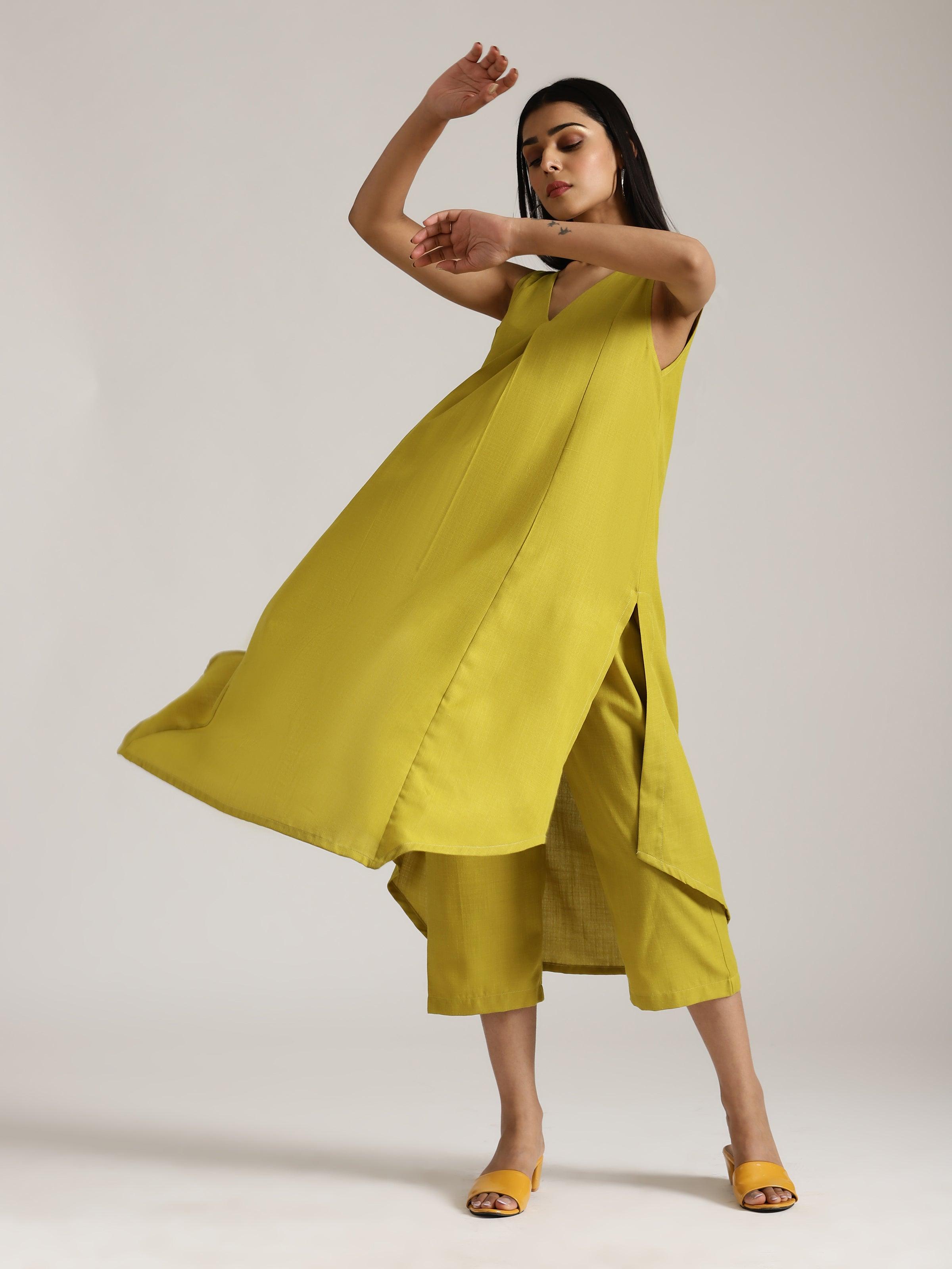 Cotton Linen Lime Green Sleeveless Flared Kurta Pant Set