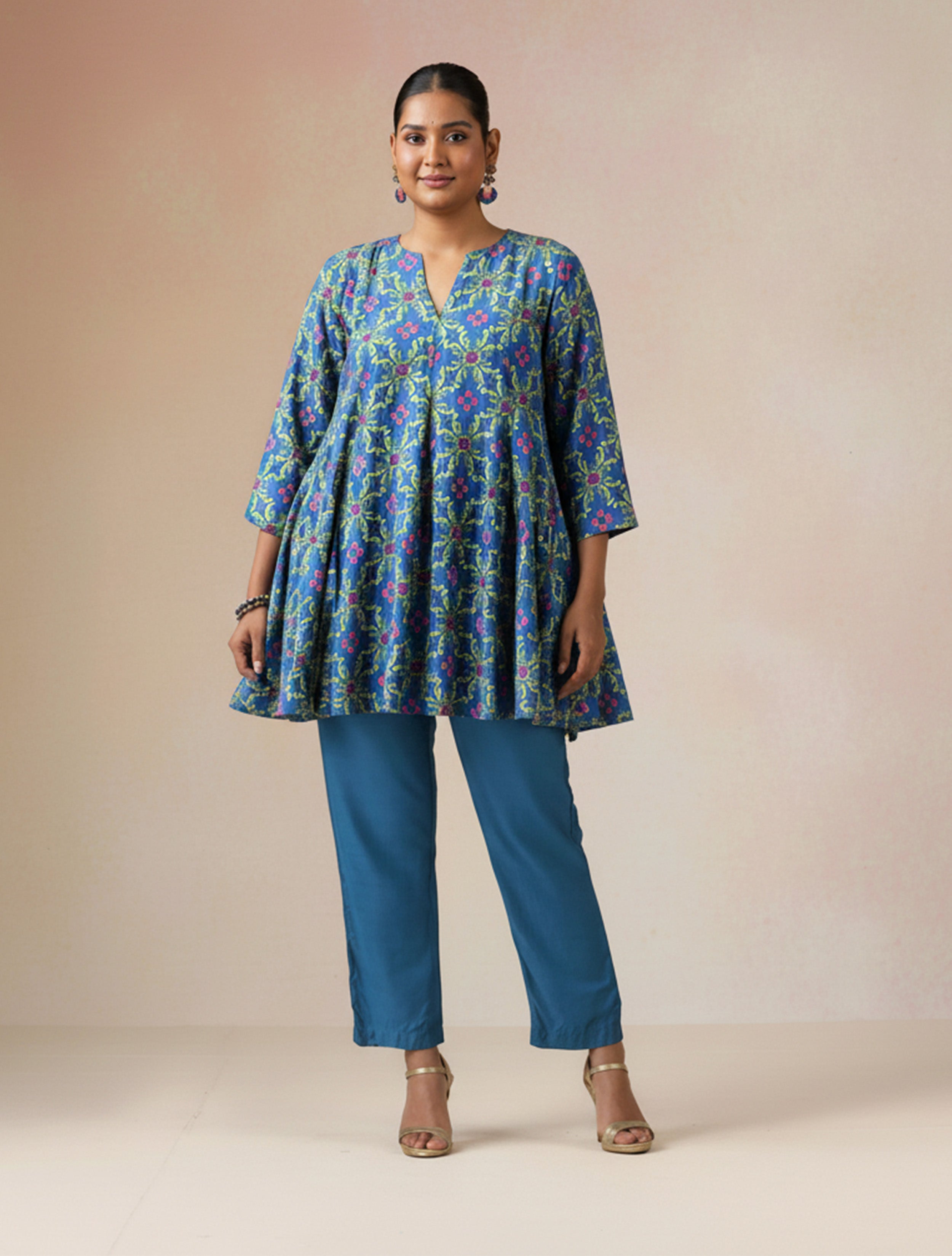 trueBrowns Blue Lime Jaal Print Viscose Flared Co-ord Set