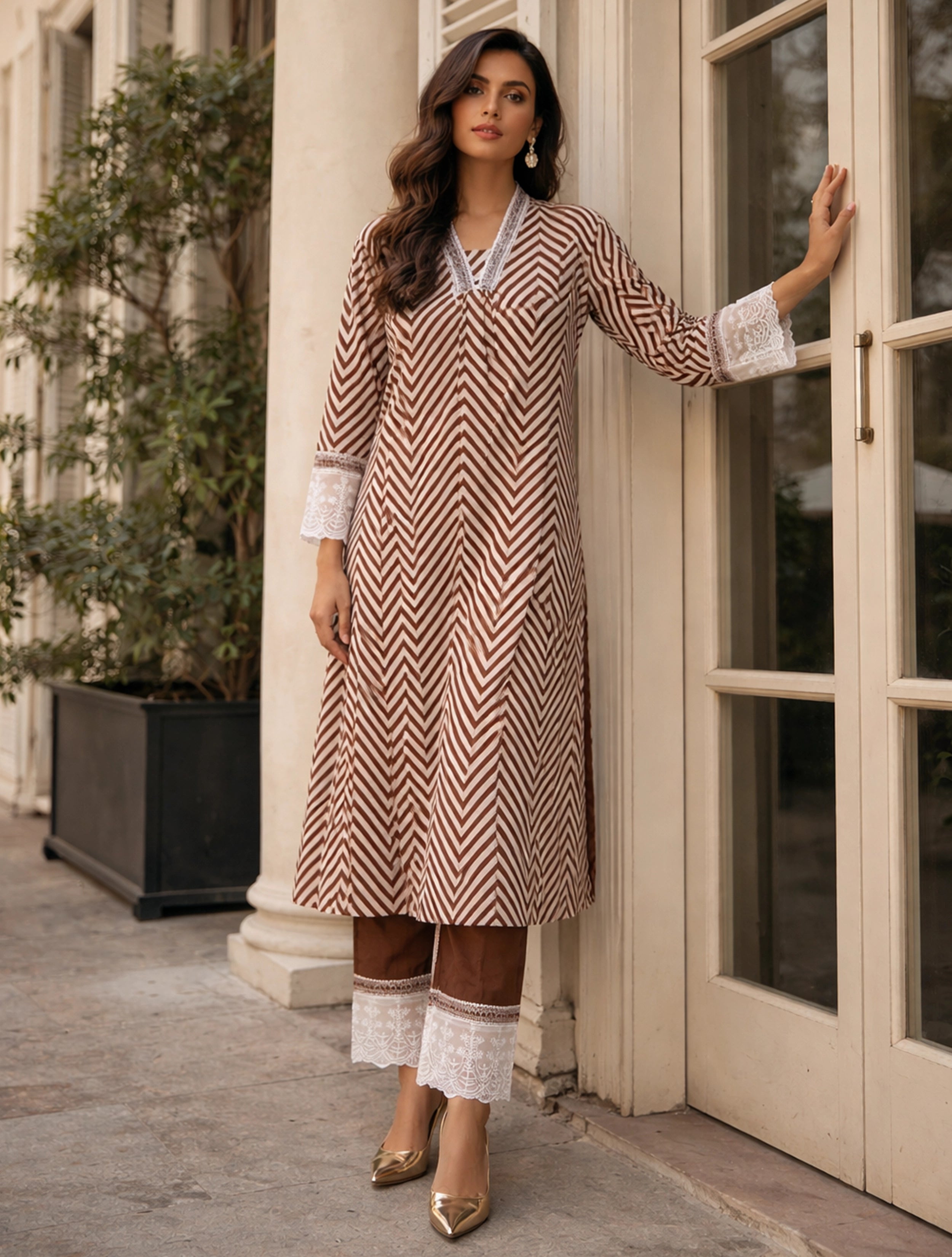 trueBrowns Brown Chevron Print Kurta Pant Dupatta Set