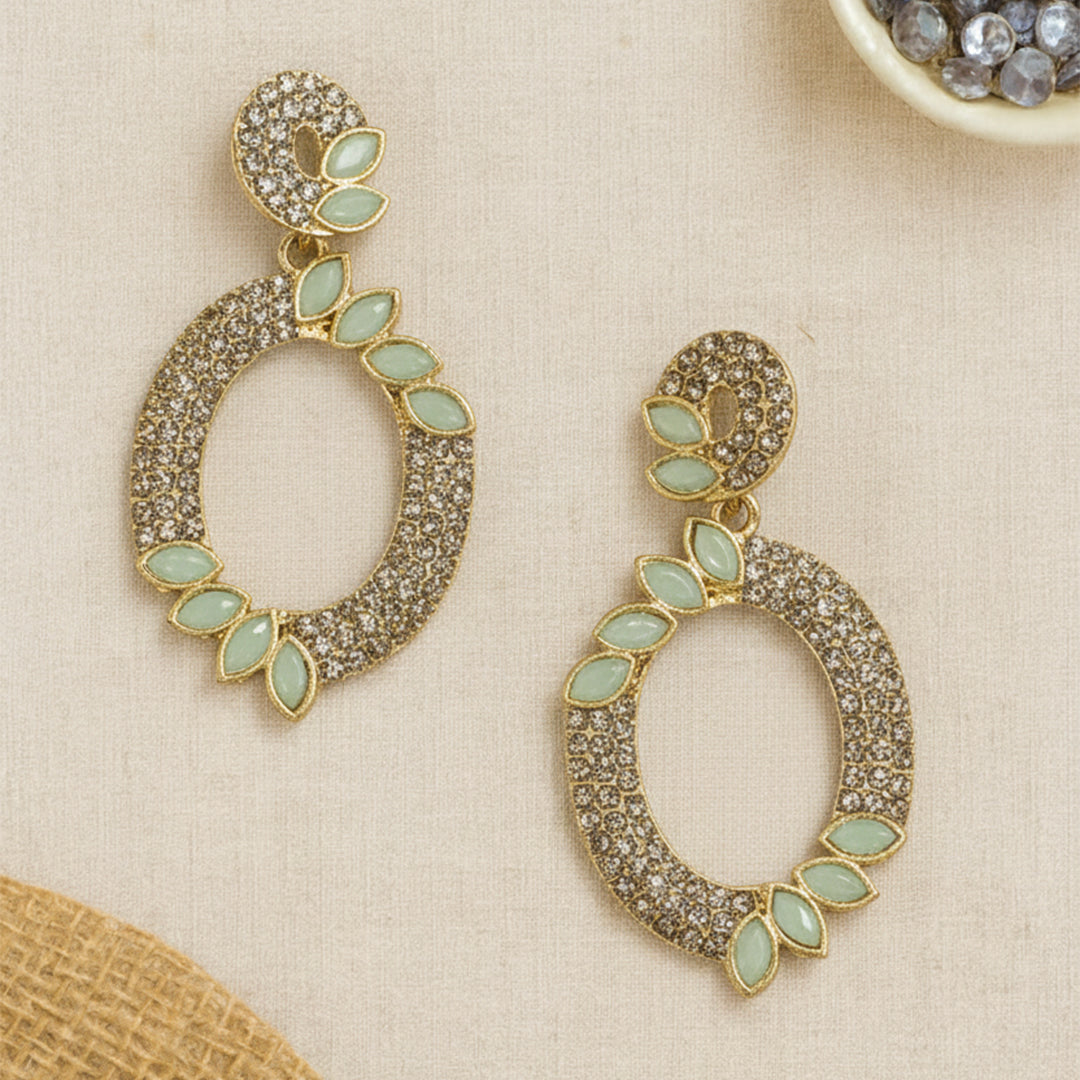 trueBrowns Mint Glow Earrings