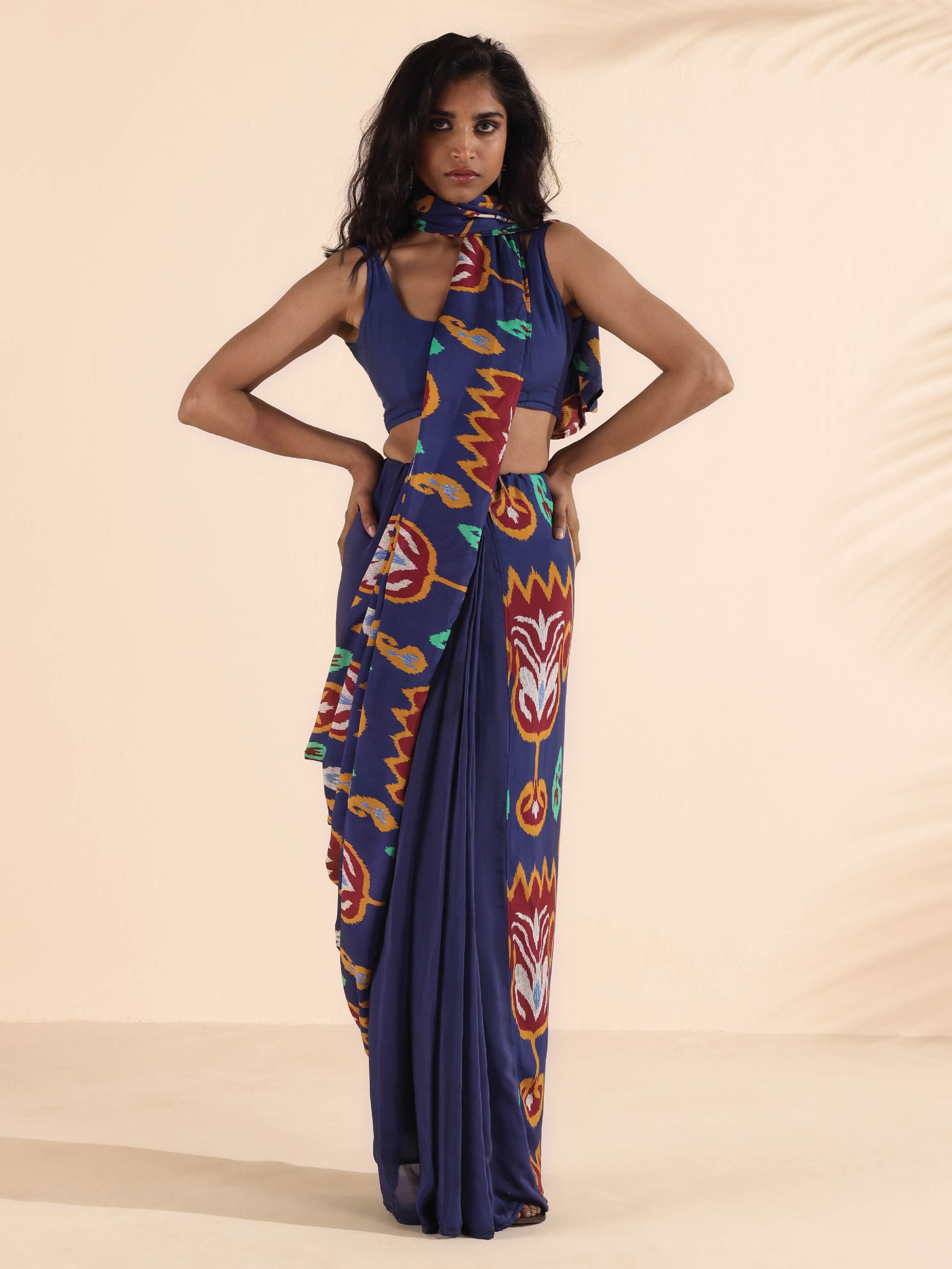 trueBrowns Purple Muslin Ikat Saree