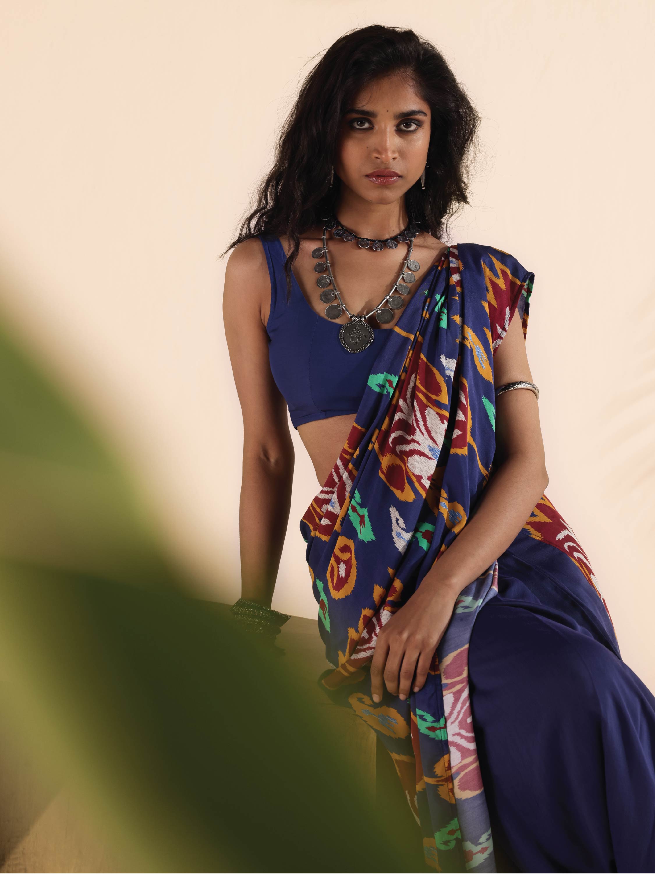 trueBrowns Purple Muslin Ikat Saree