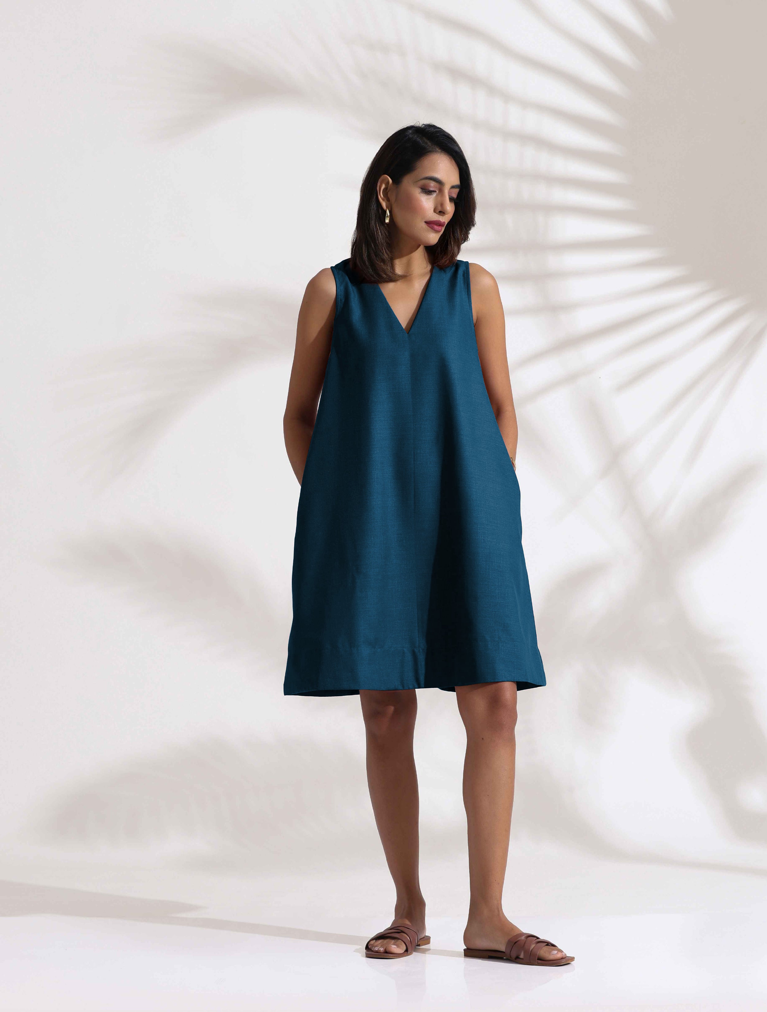 trueBrowns Dark Blue Cotton Blend Short Dress