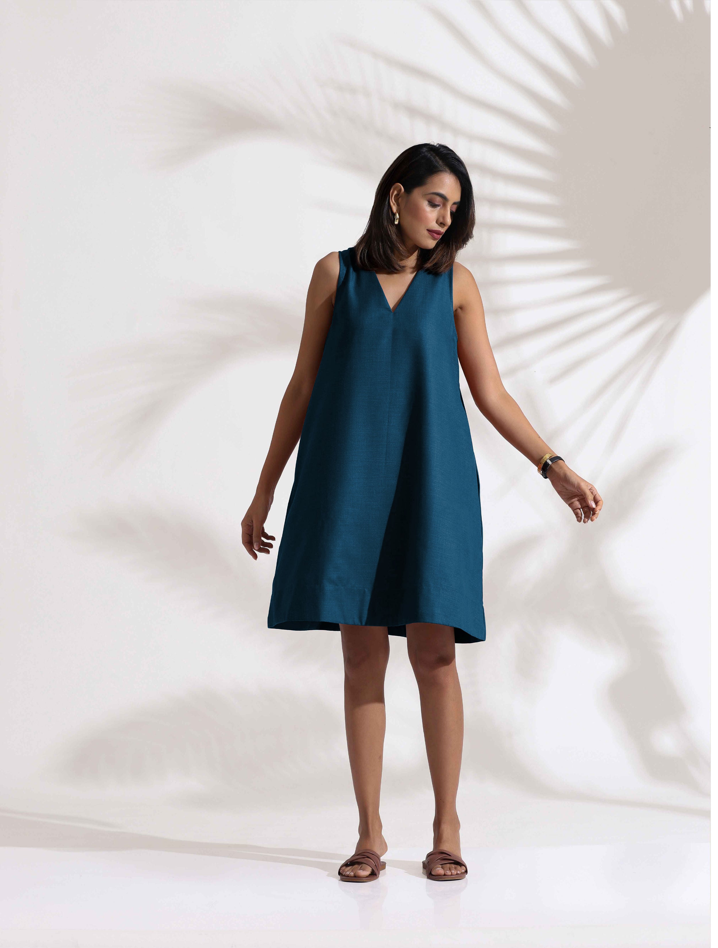 trueBrowns Dark Blue Cotton Blend Short Dress