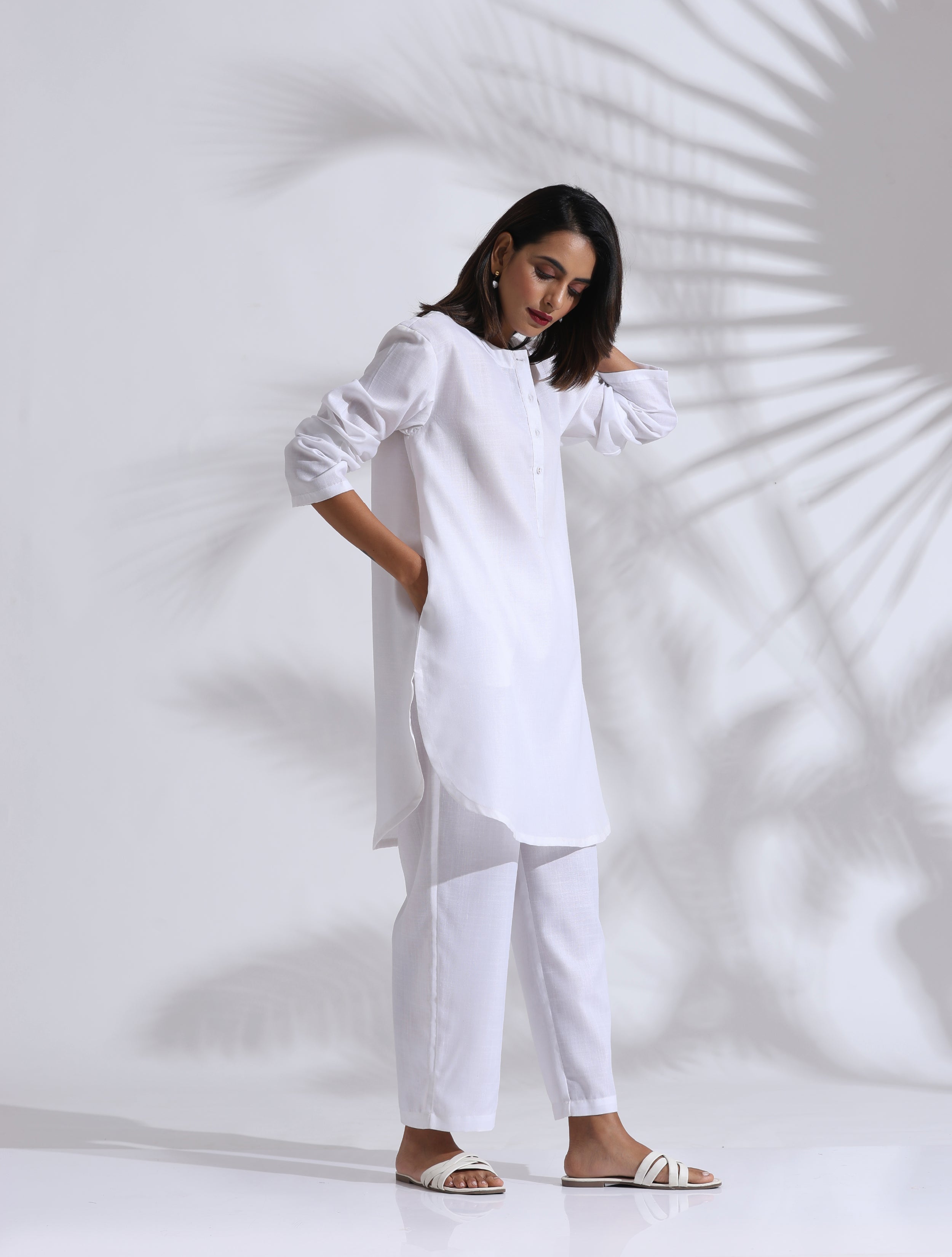 trueBrowns White Slub Kurta Co-ord Set