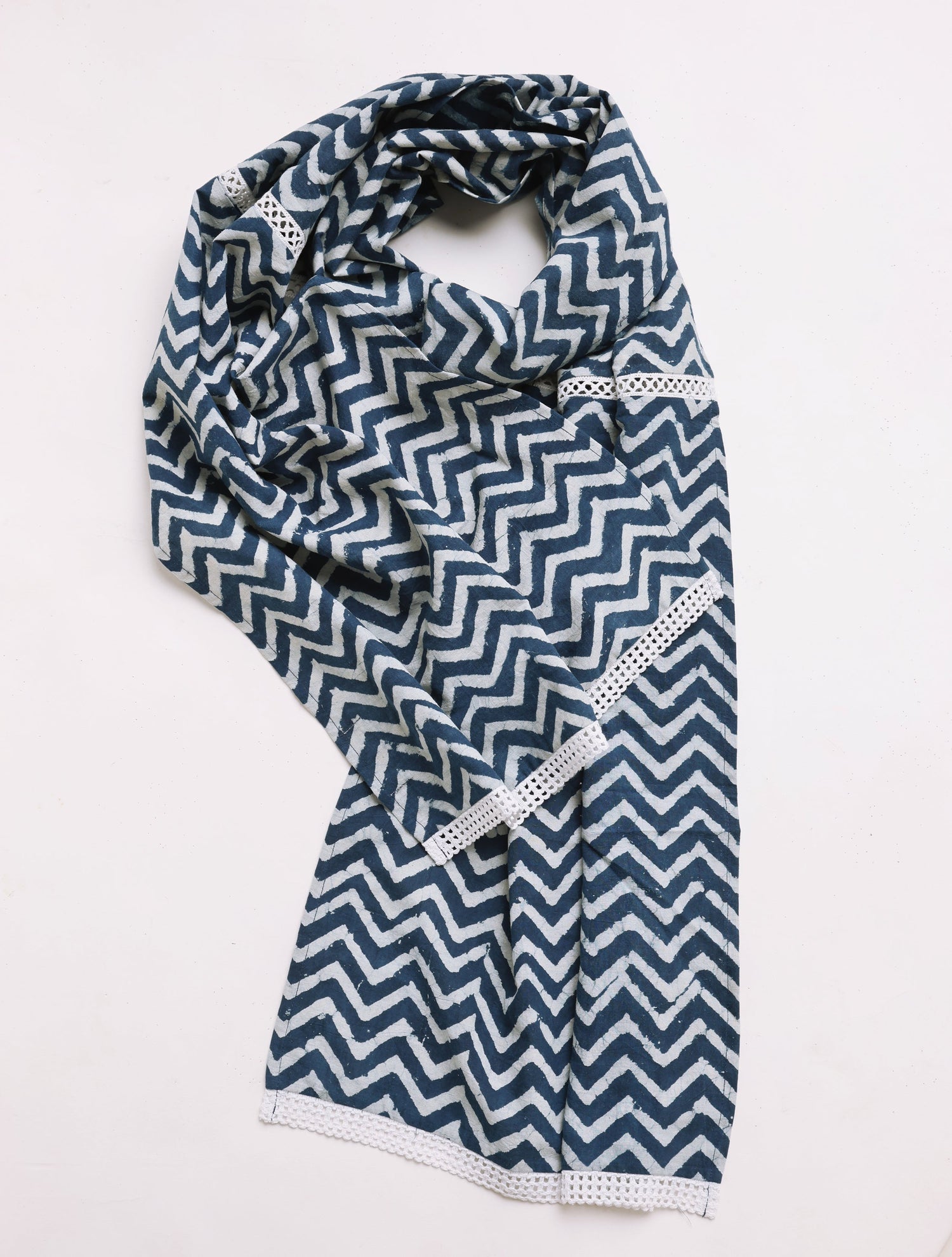 Indigo Zig-Zag Print Cotton Stole