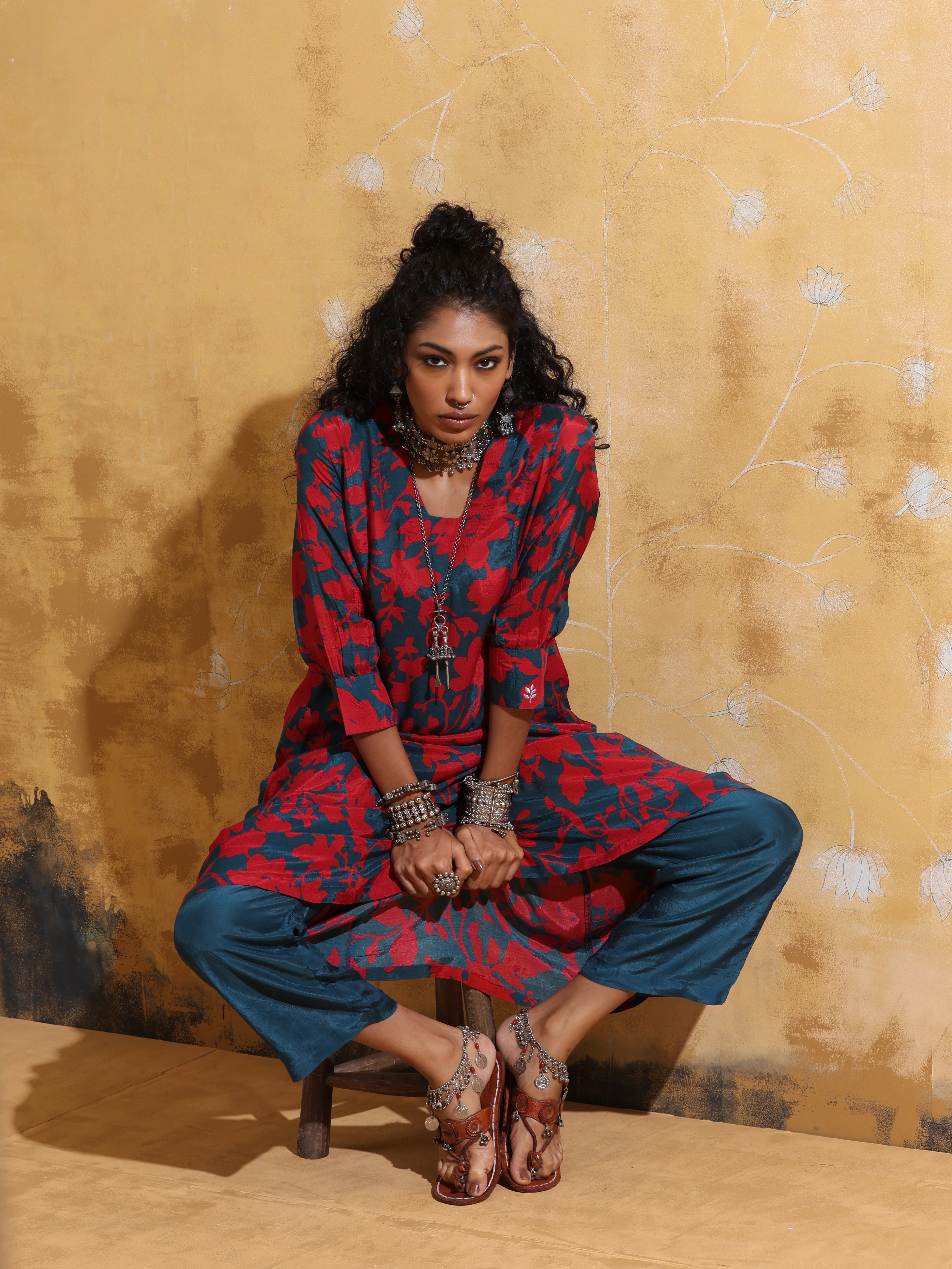 trueBrowns Red Teal Jaal Print  Muslin Silk A-Line Kurta Set