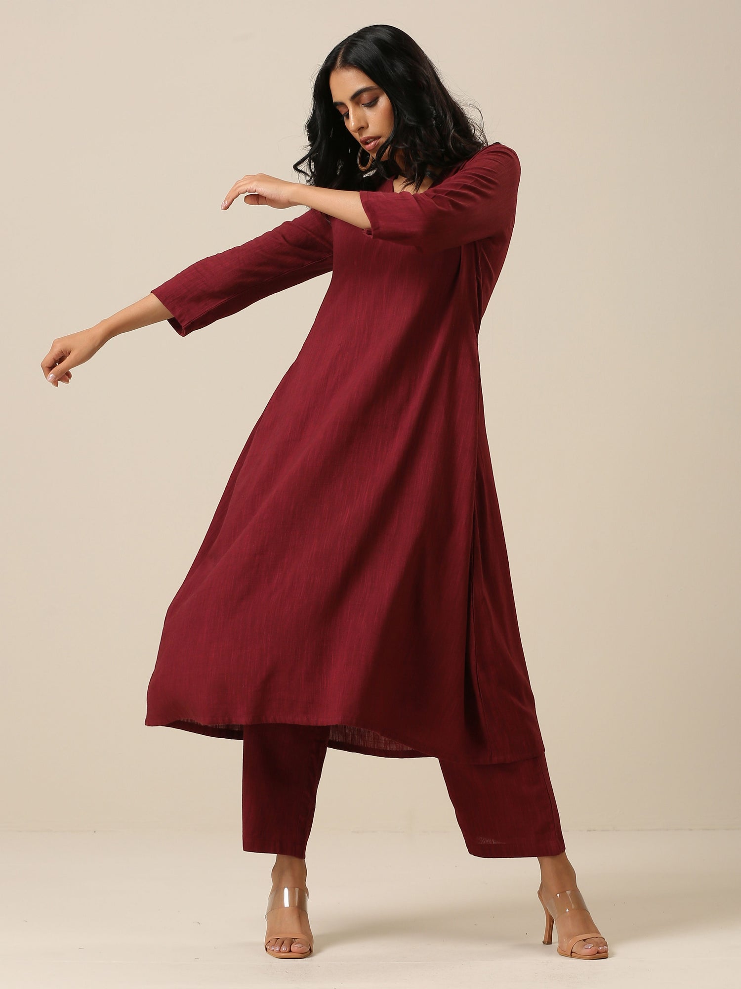 Ruby Wine Slub Texture Back Pleat Kurta Pant Set